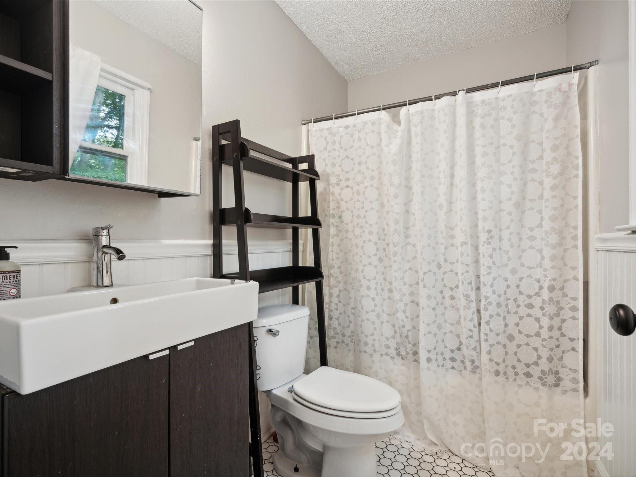 5321 Pinebrook Drive