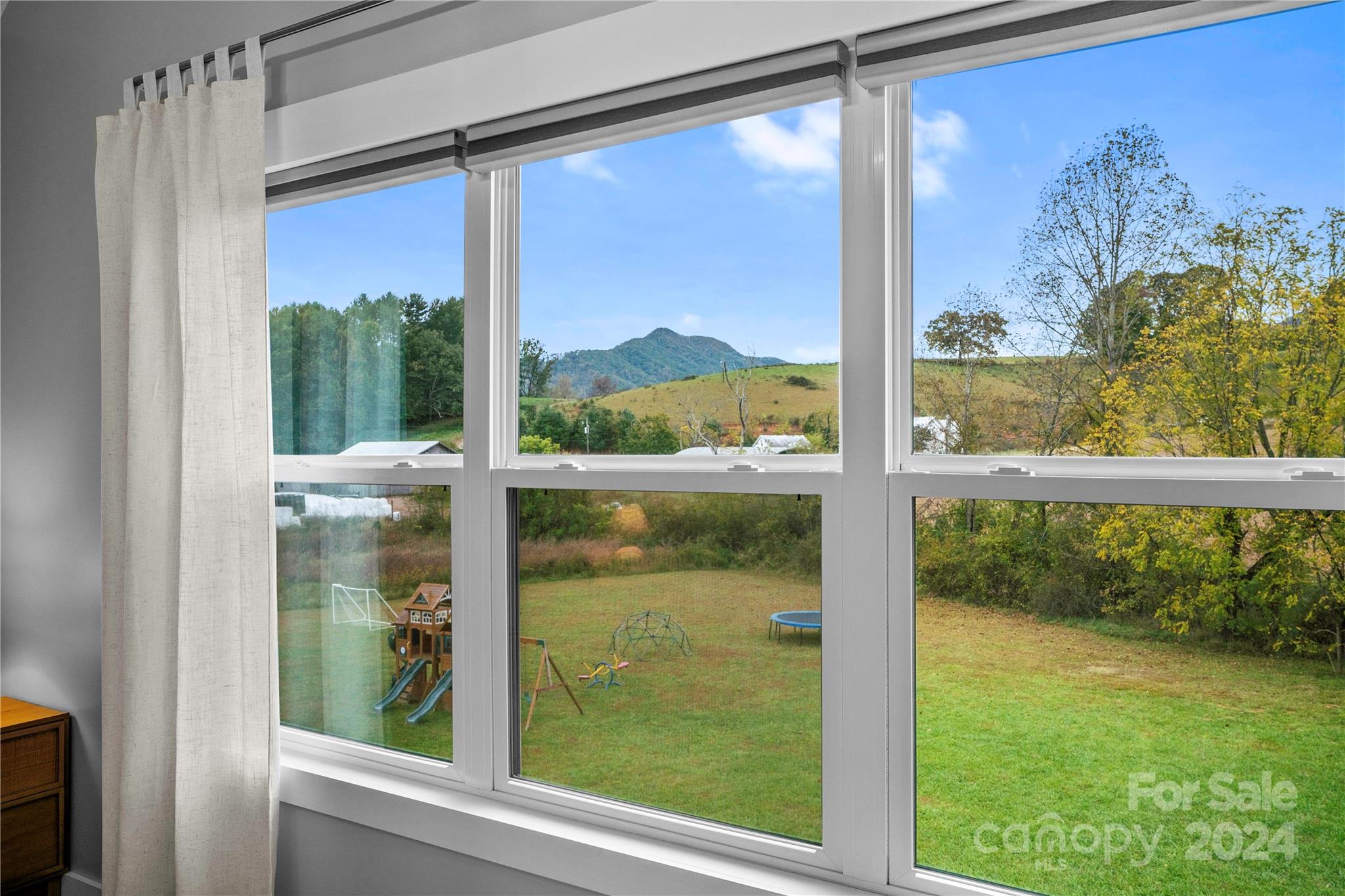 111 Oak Mountain Drive