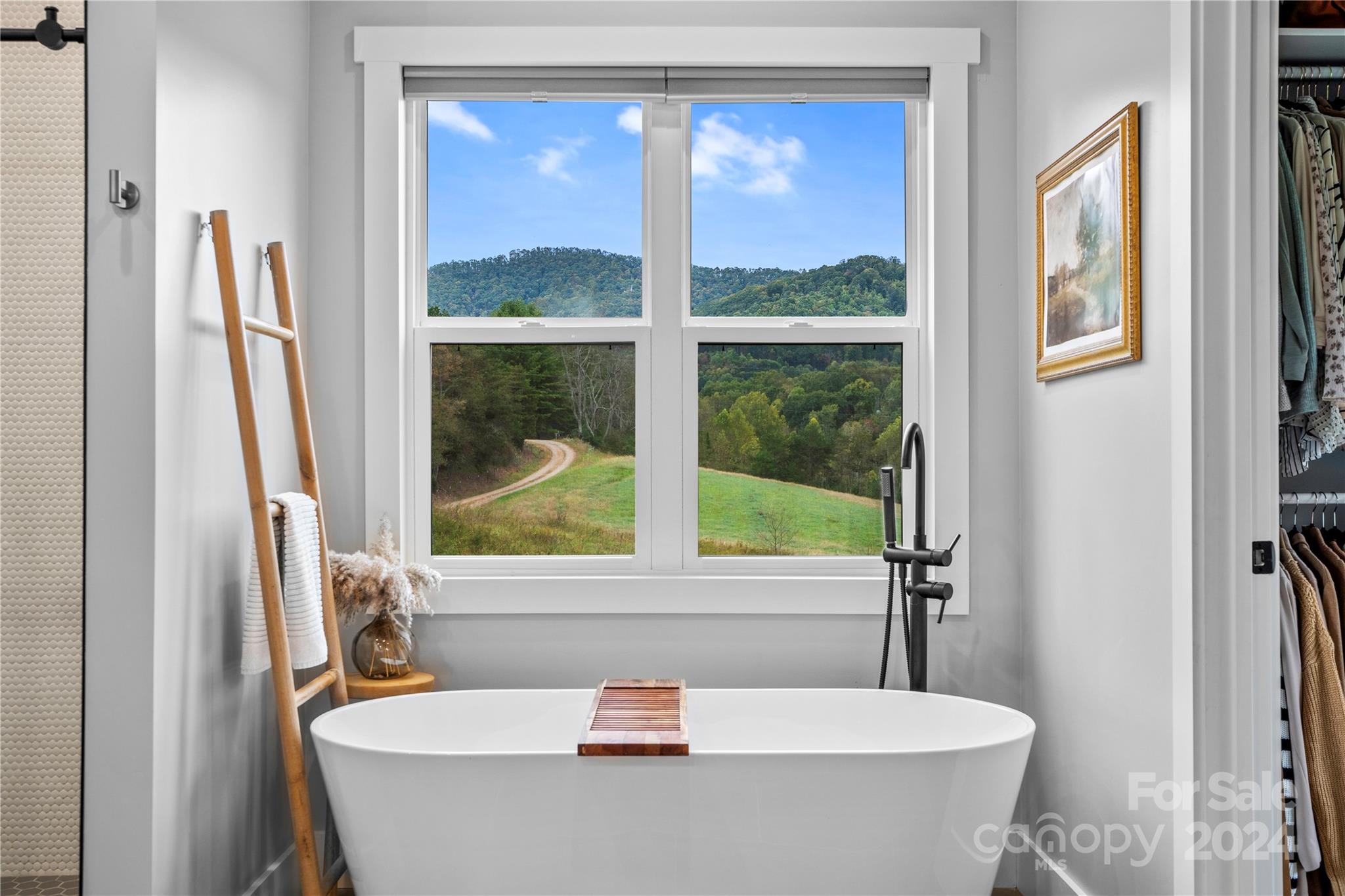 111 Oak Mountain Drive