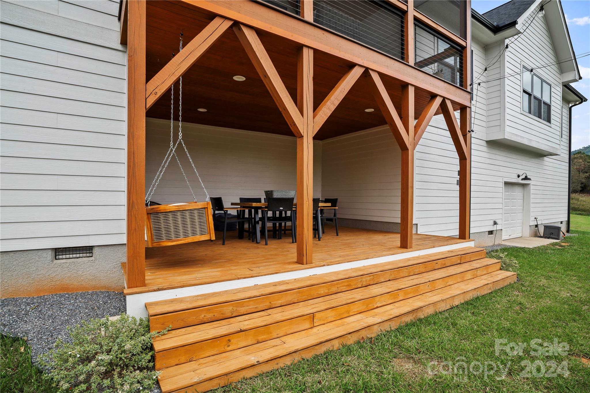 111 Oak Mountain Drive