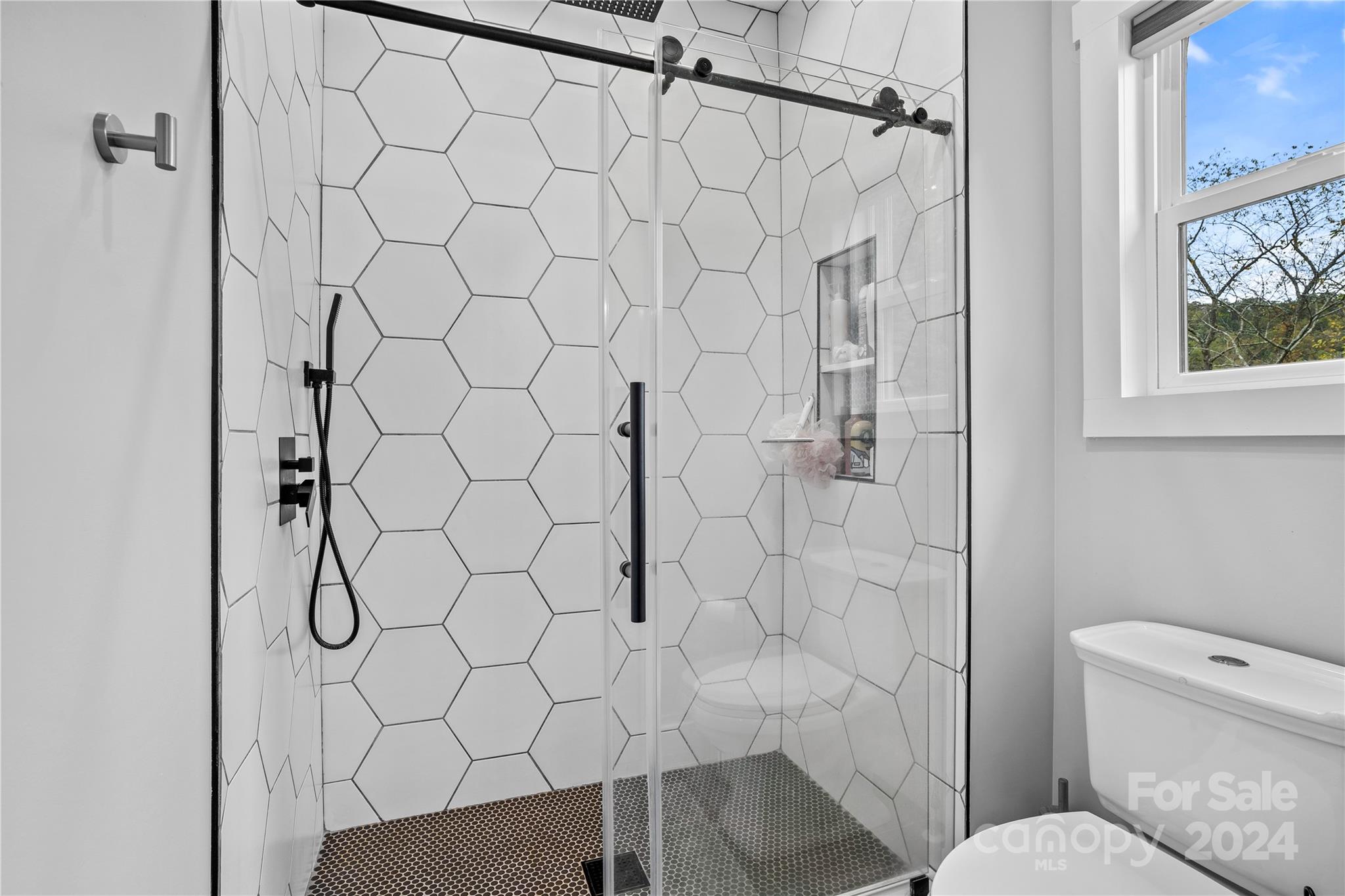 111 Oak Mountain Drive