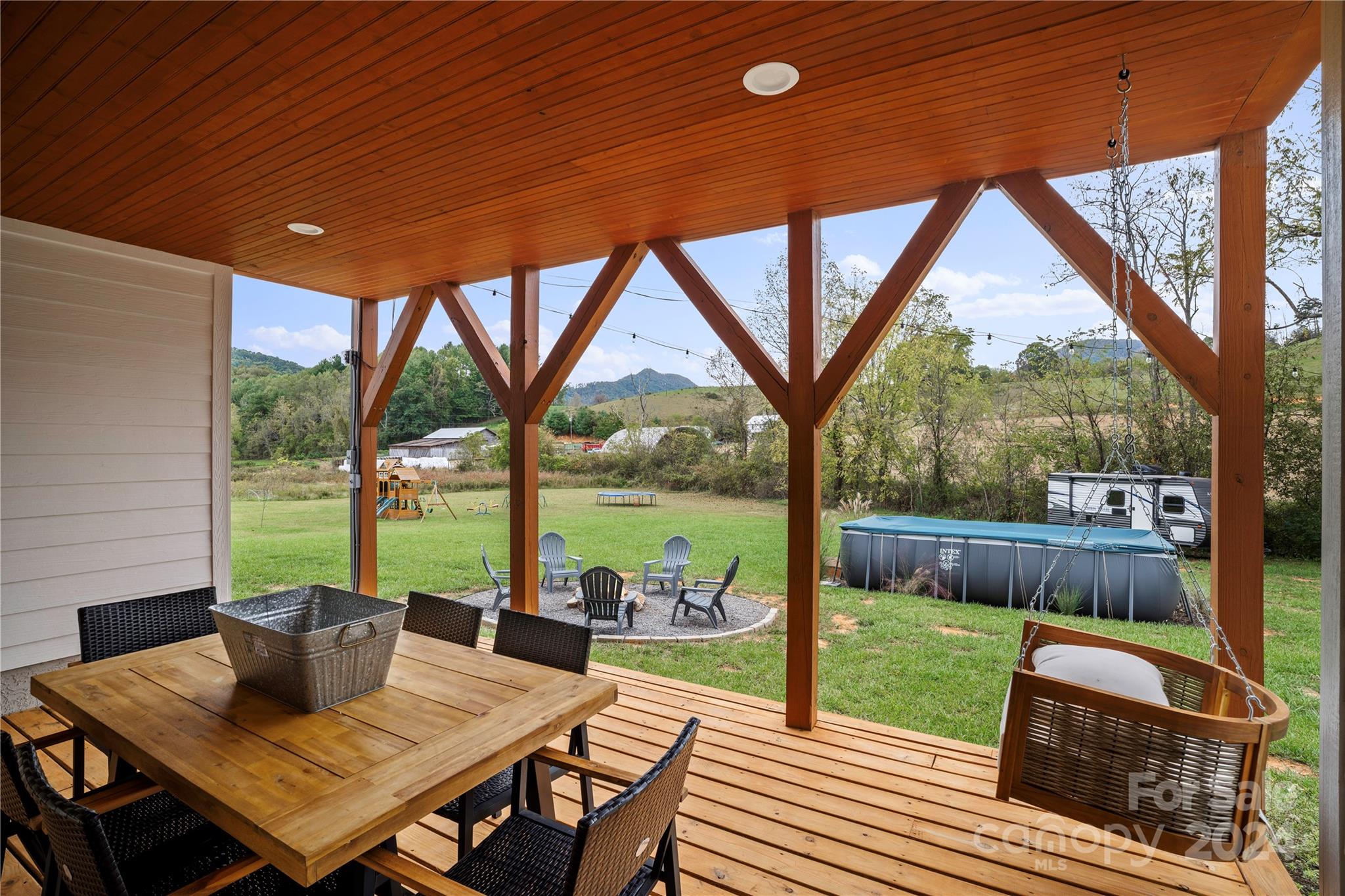 111 Oak Mountain Drive