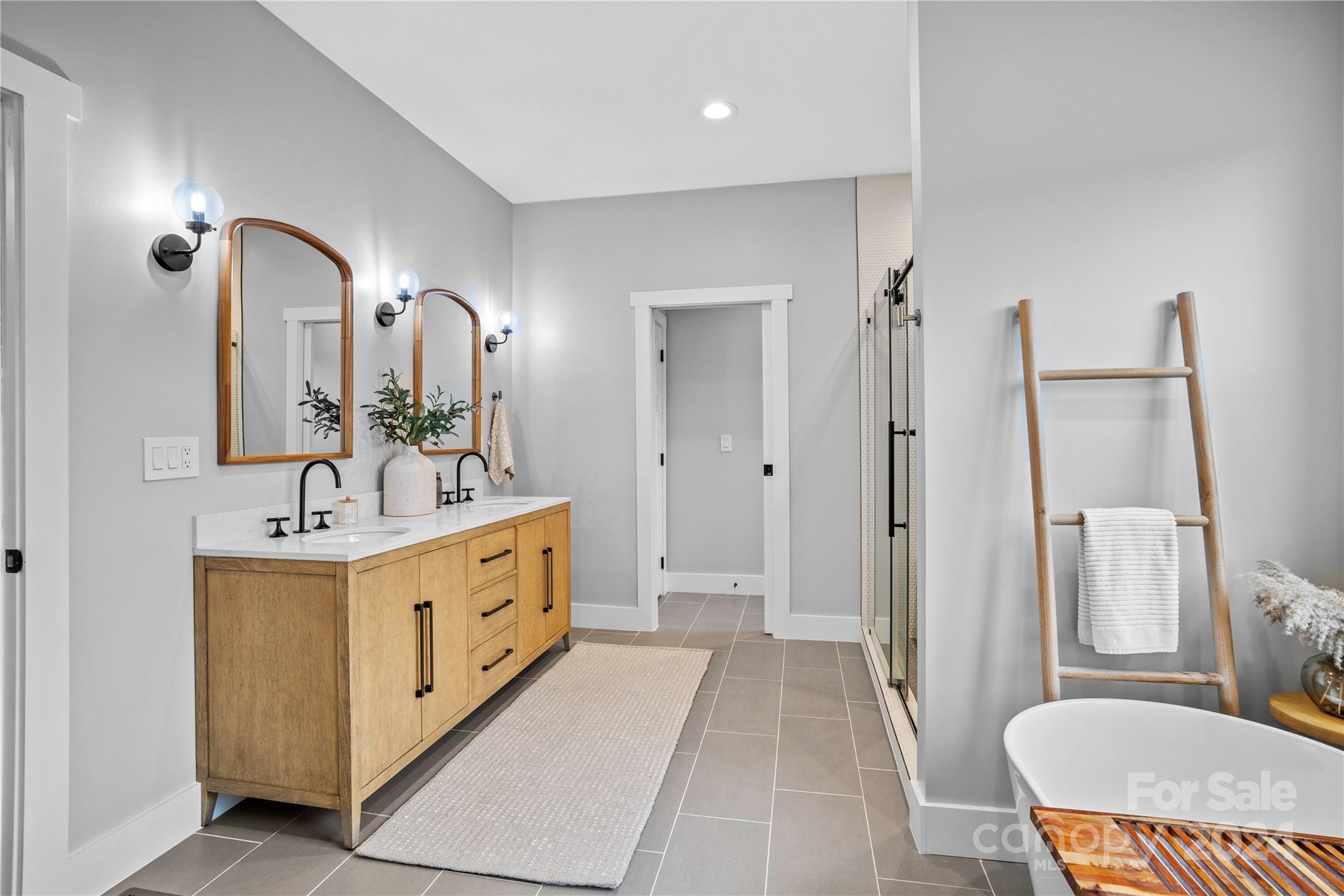 111 Oak Mountain Drive