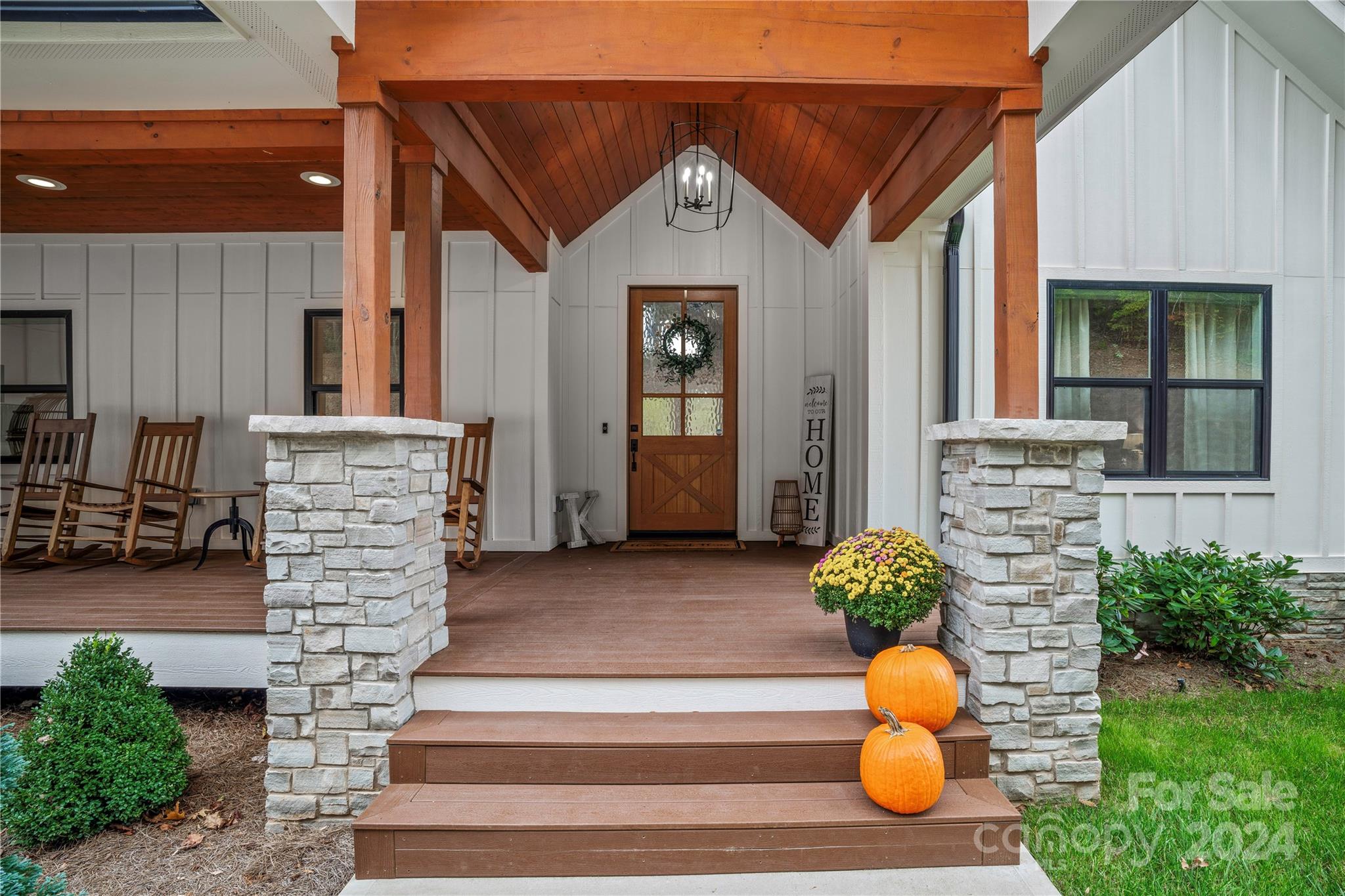 111 Oak Mountain Drive