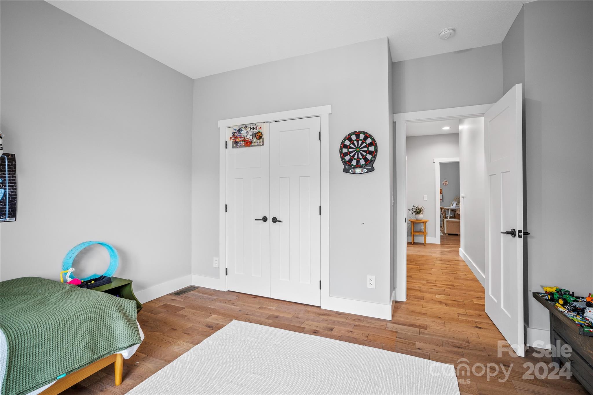 111 Oak Mountain Drive