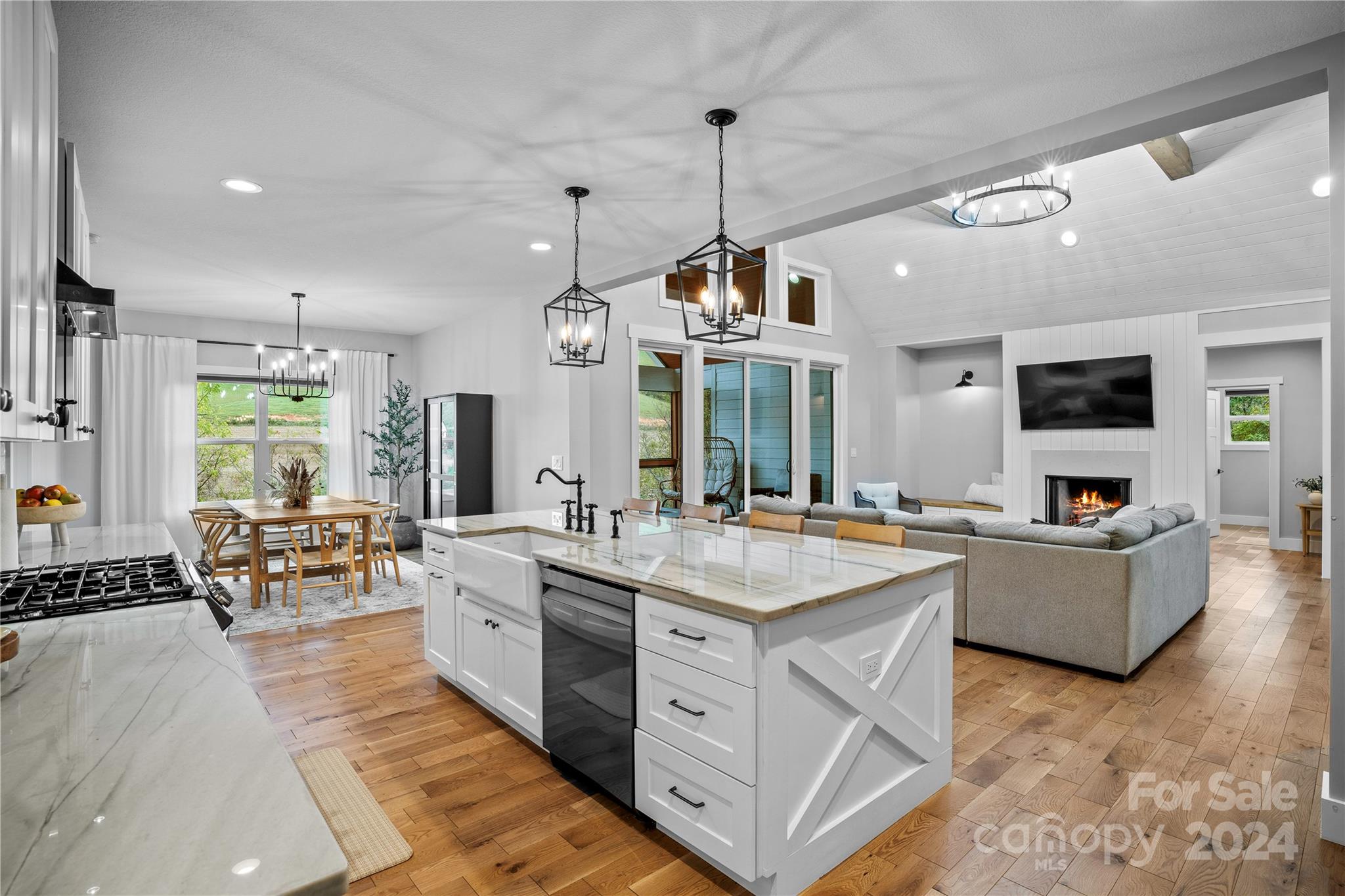 111 Oak Mountain Drive