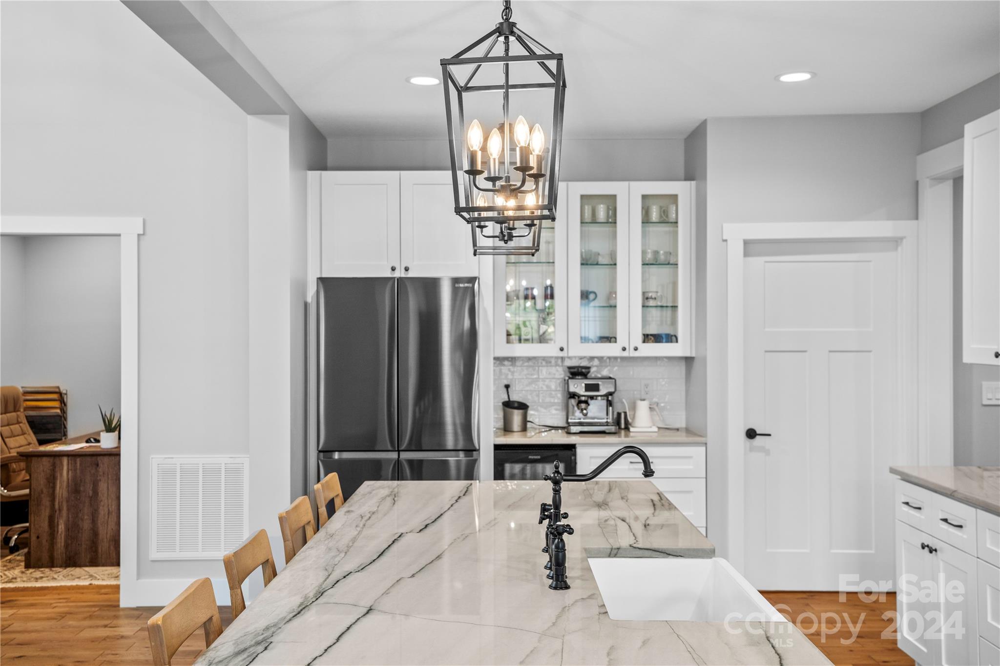 111 Oak Mountain Drive