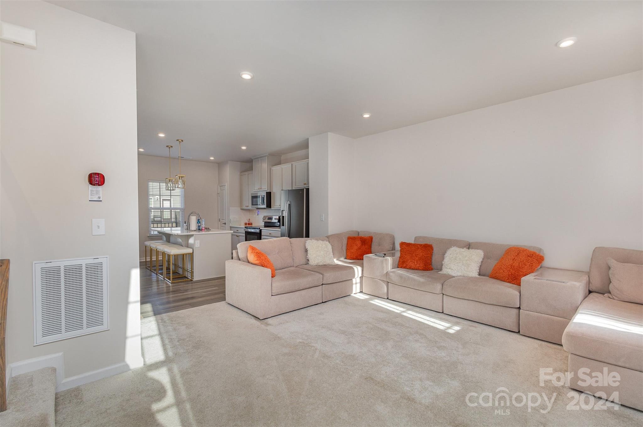 2208 Autumn Olive Lane