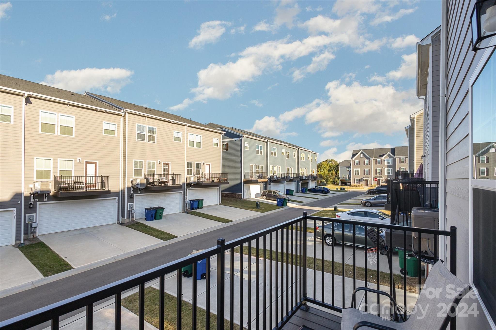 2208 Autumn Olive Lane