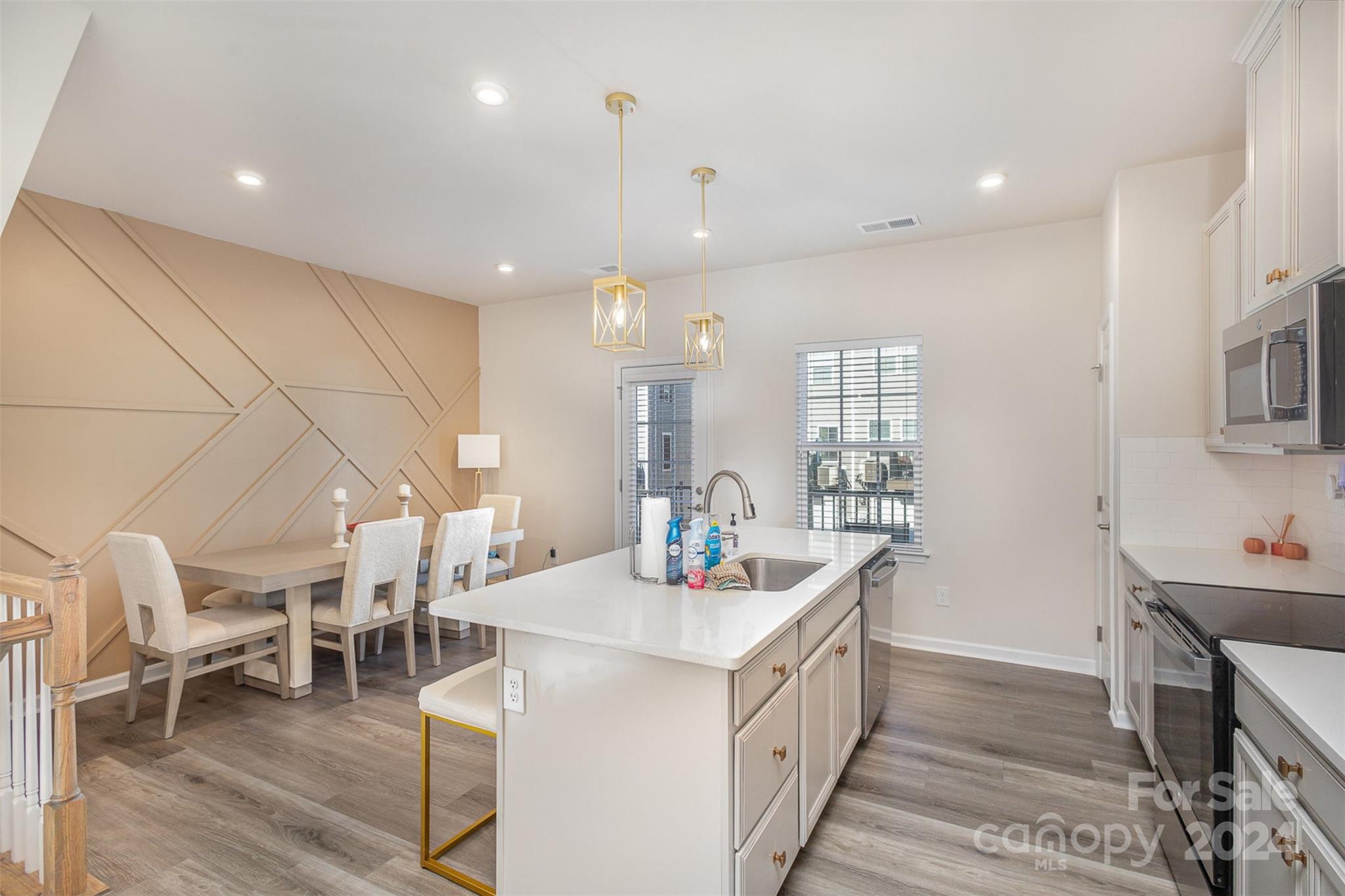 2208 Autumn Olive Lane