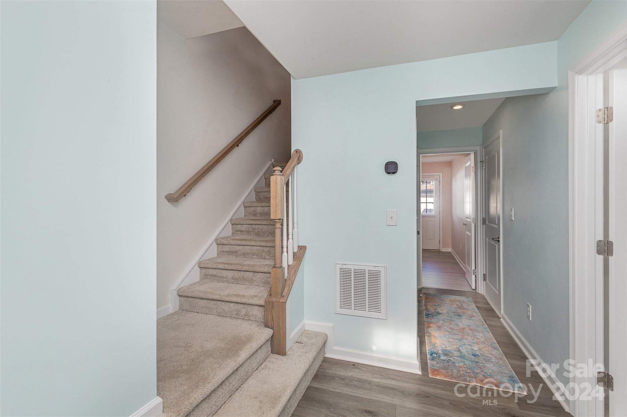 2208 Autumn Olive Lane