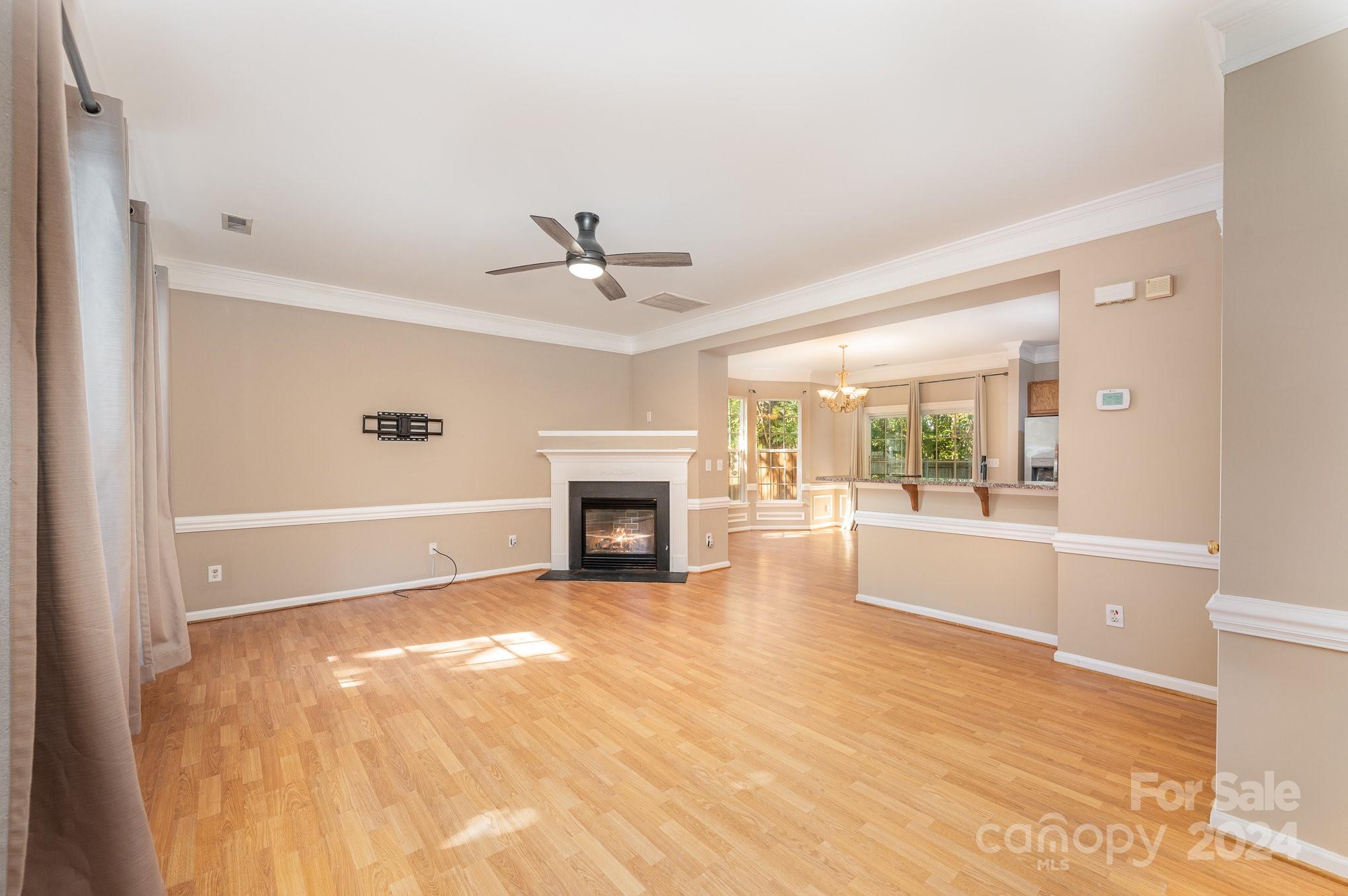 7912 Bristle Lane