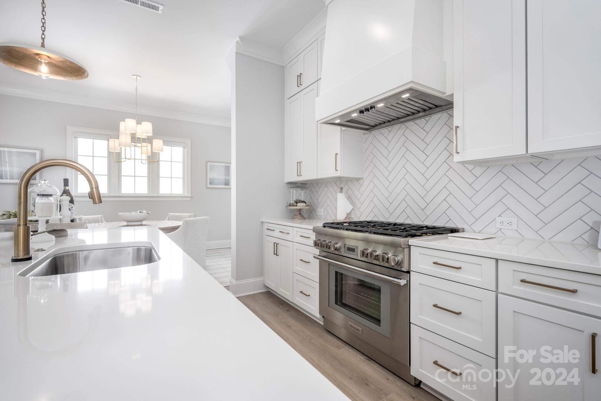 1332 Portofino Place