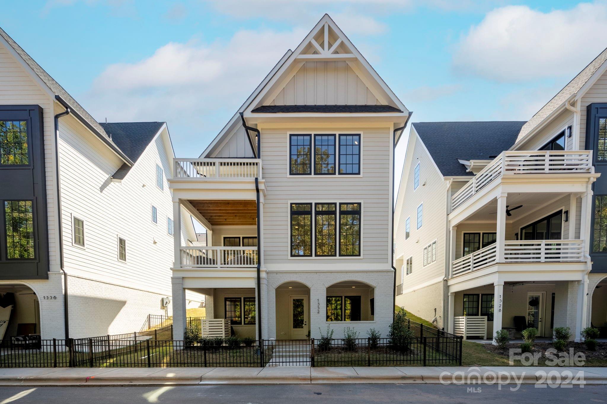 1332 Portofino Place