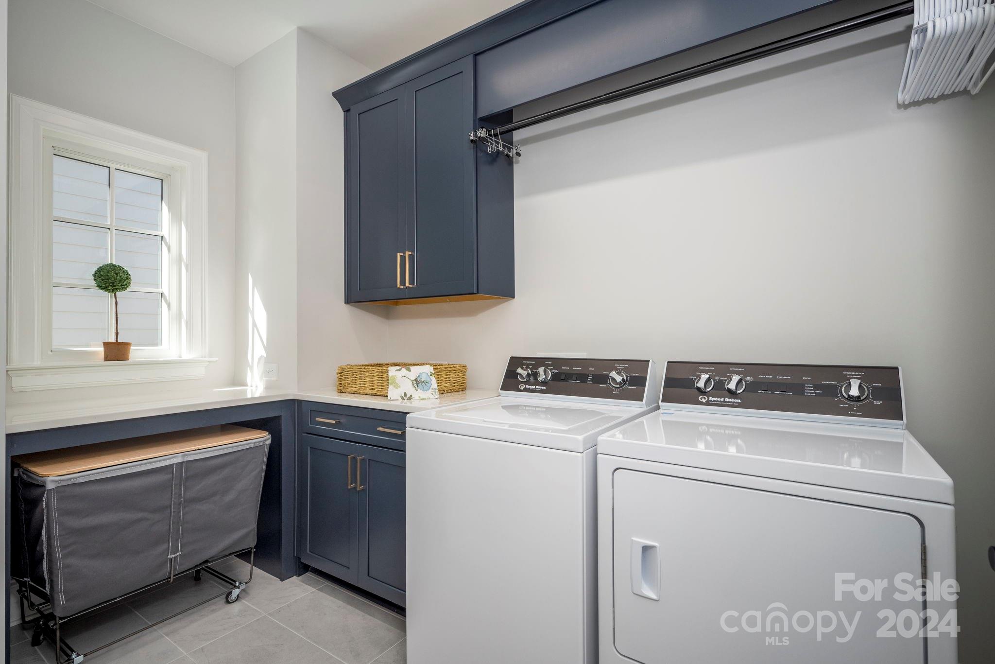 1332 Portofino Place