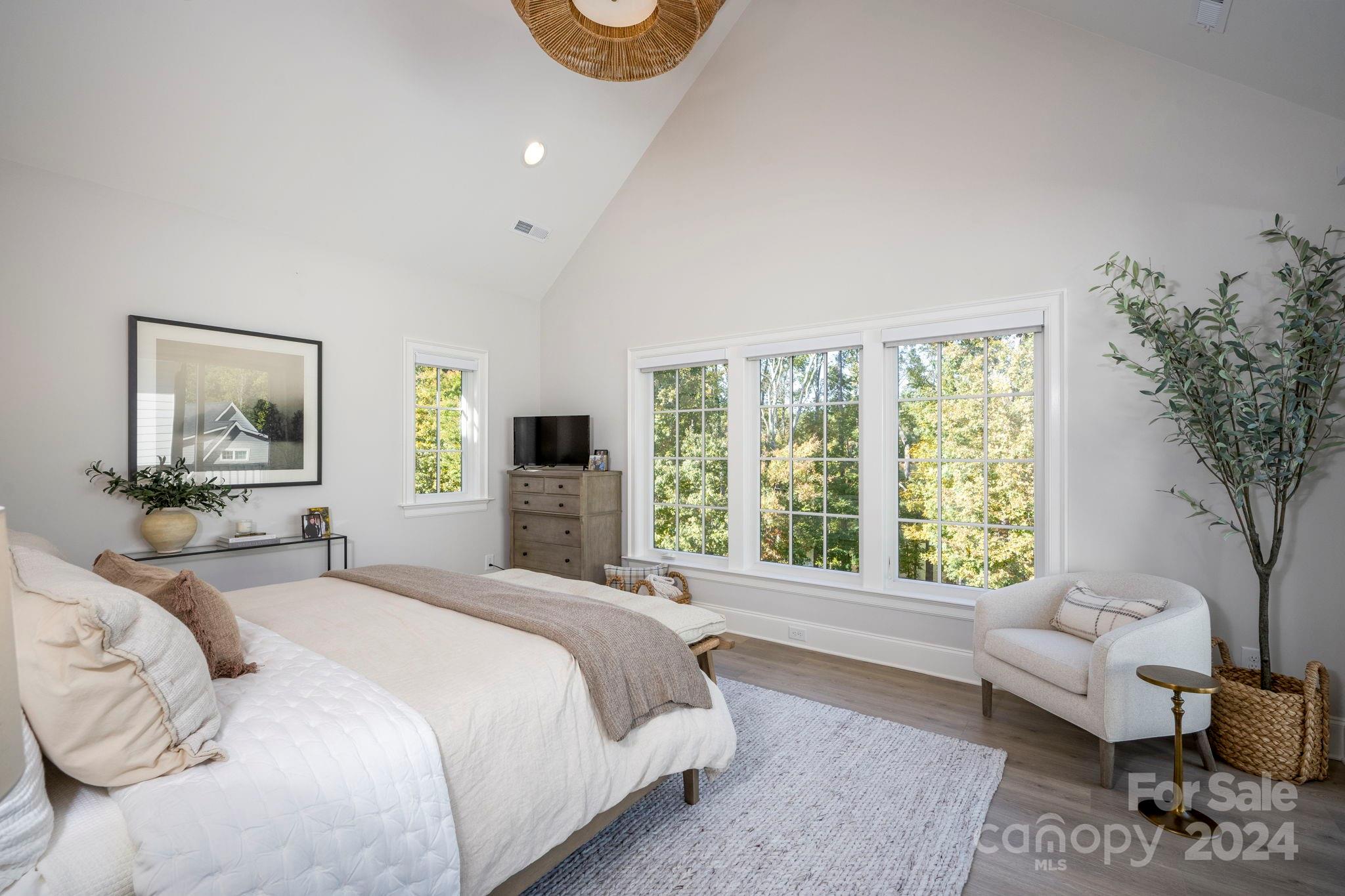 1332 Portofino Place