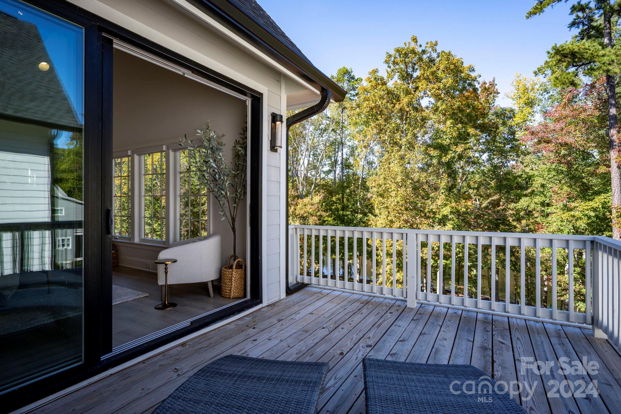 1332 Portofino Place