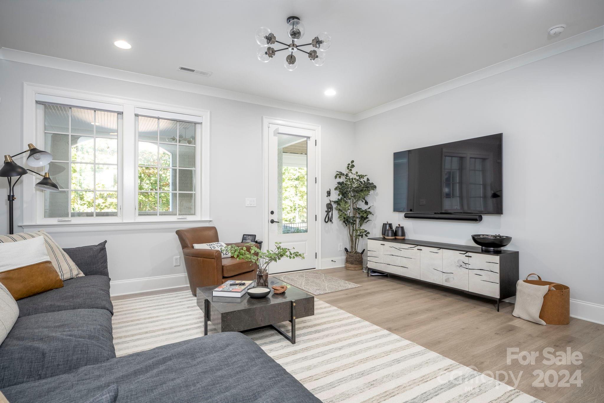 1332 Portofino Place