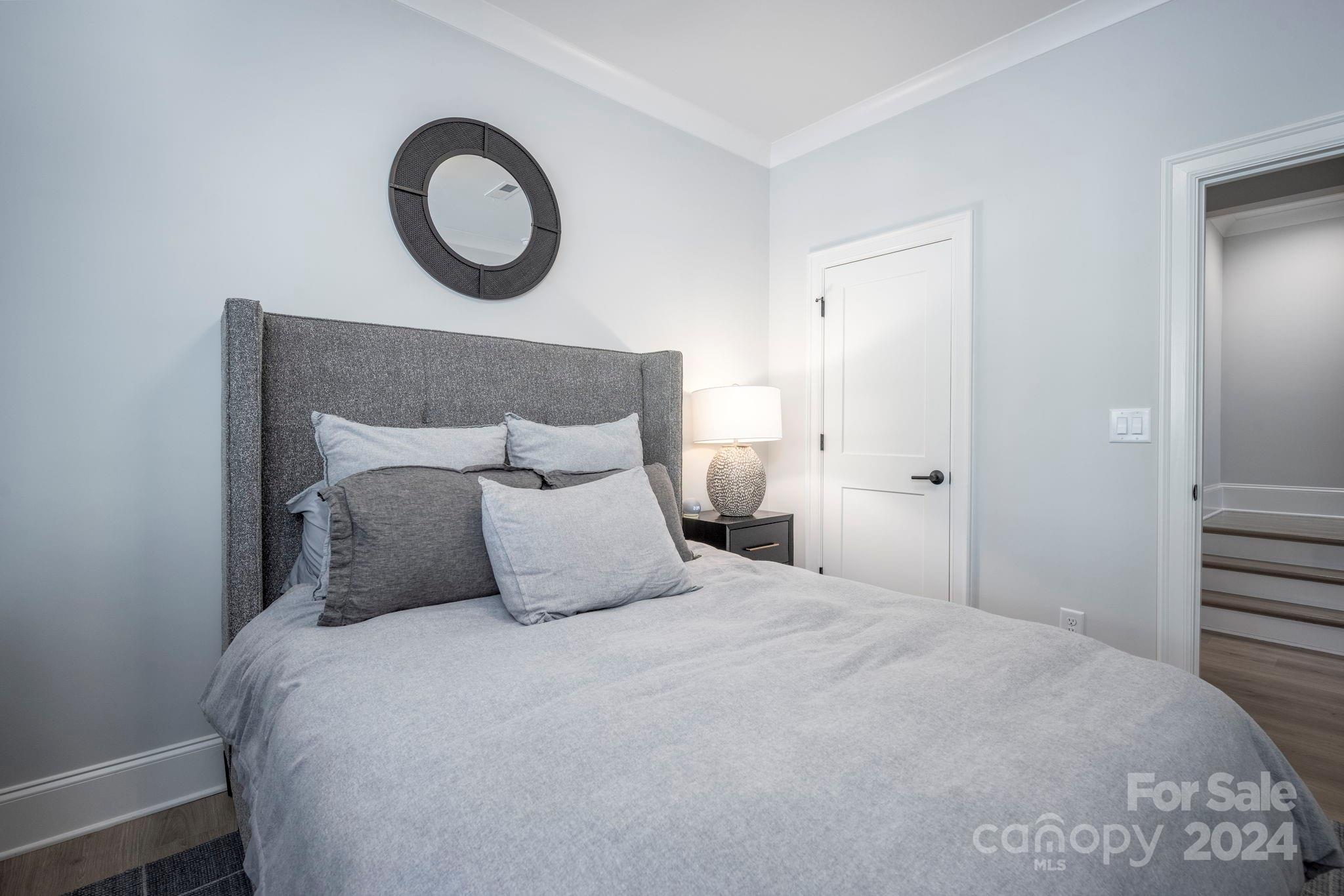 1332 Portofino Place