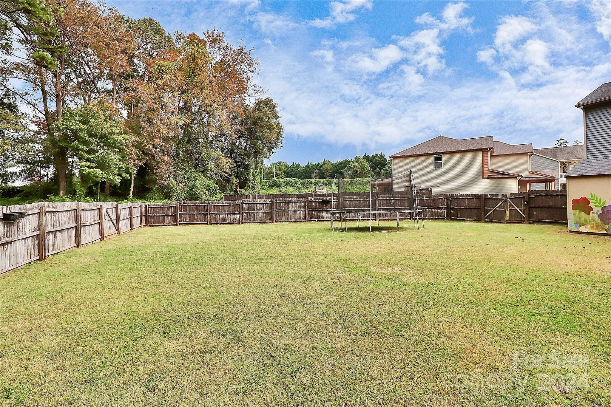 2012 Wade Hampton Circle