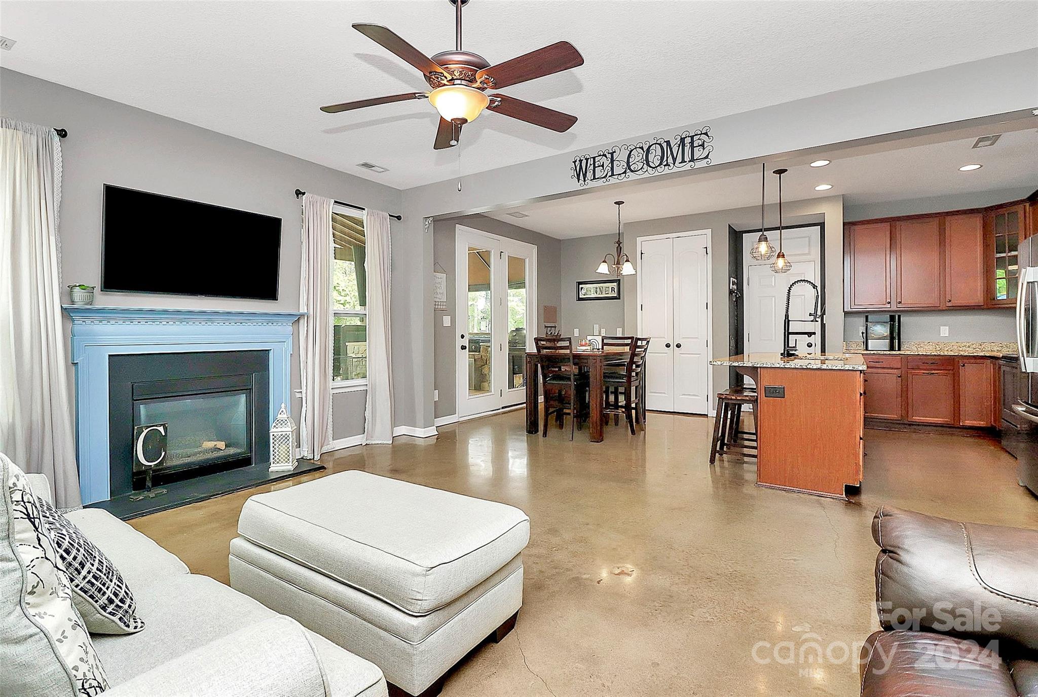 2012 Wade Hampton Circle