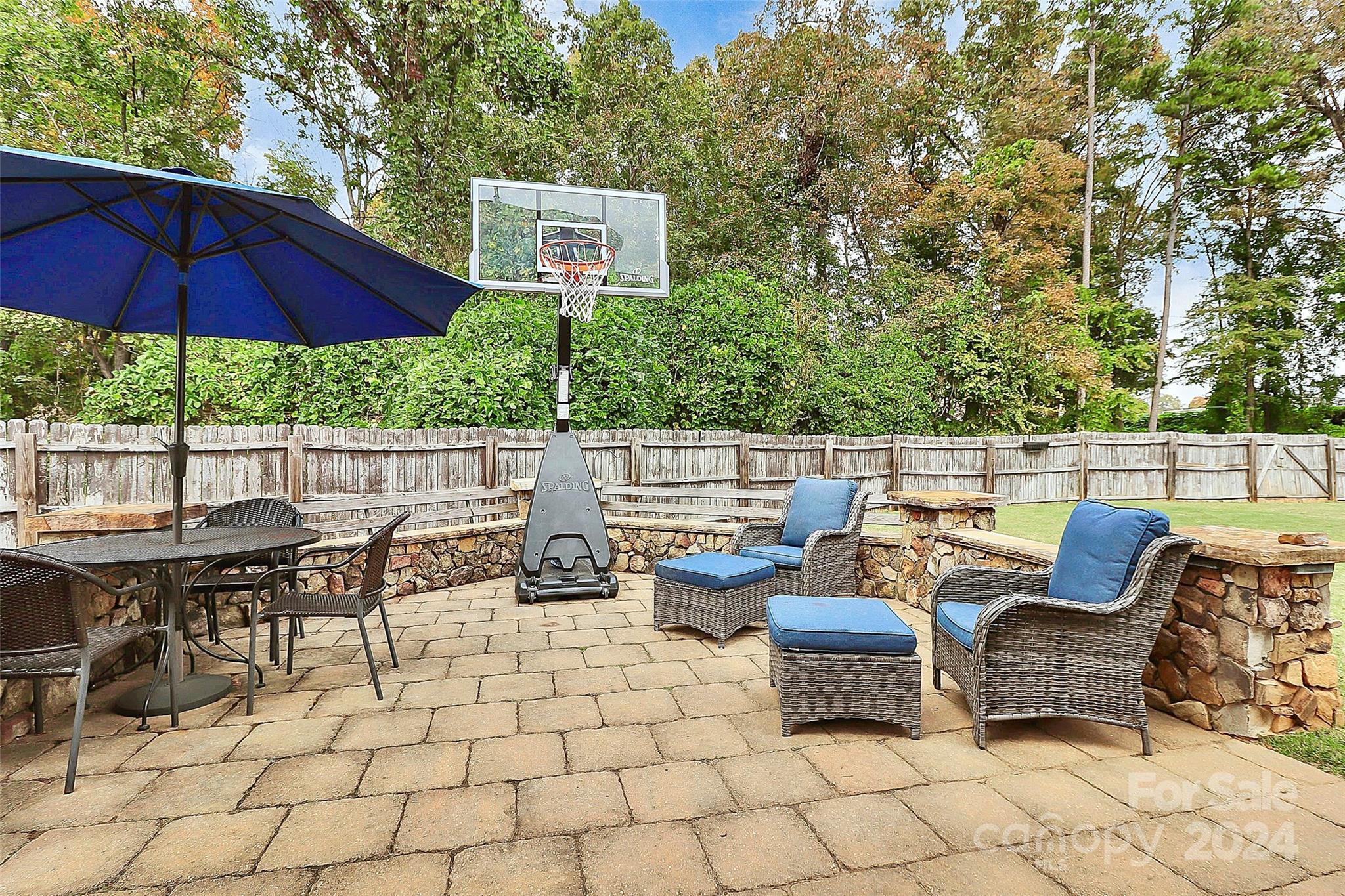 2012 Wade Hampton Circle