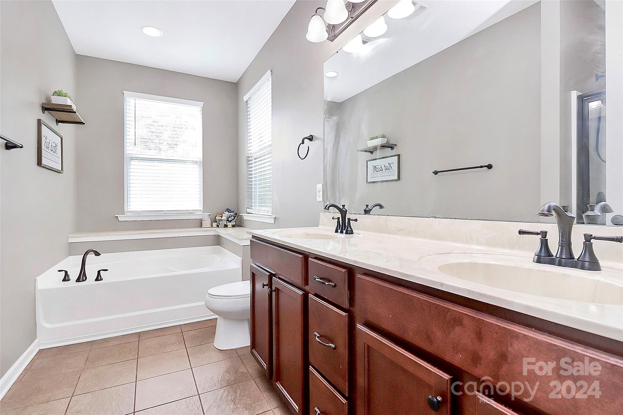 2012 Wade Hampton Circle