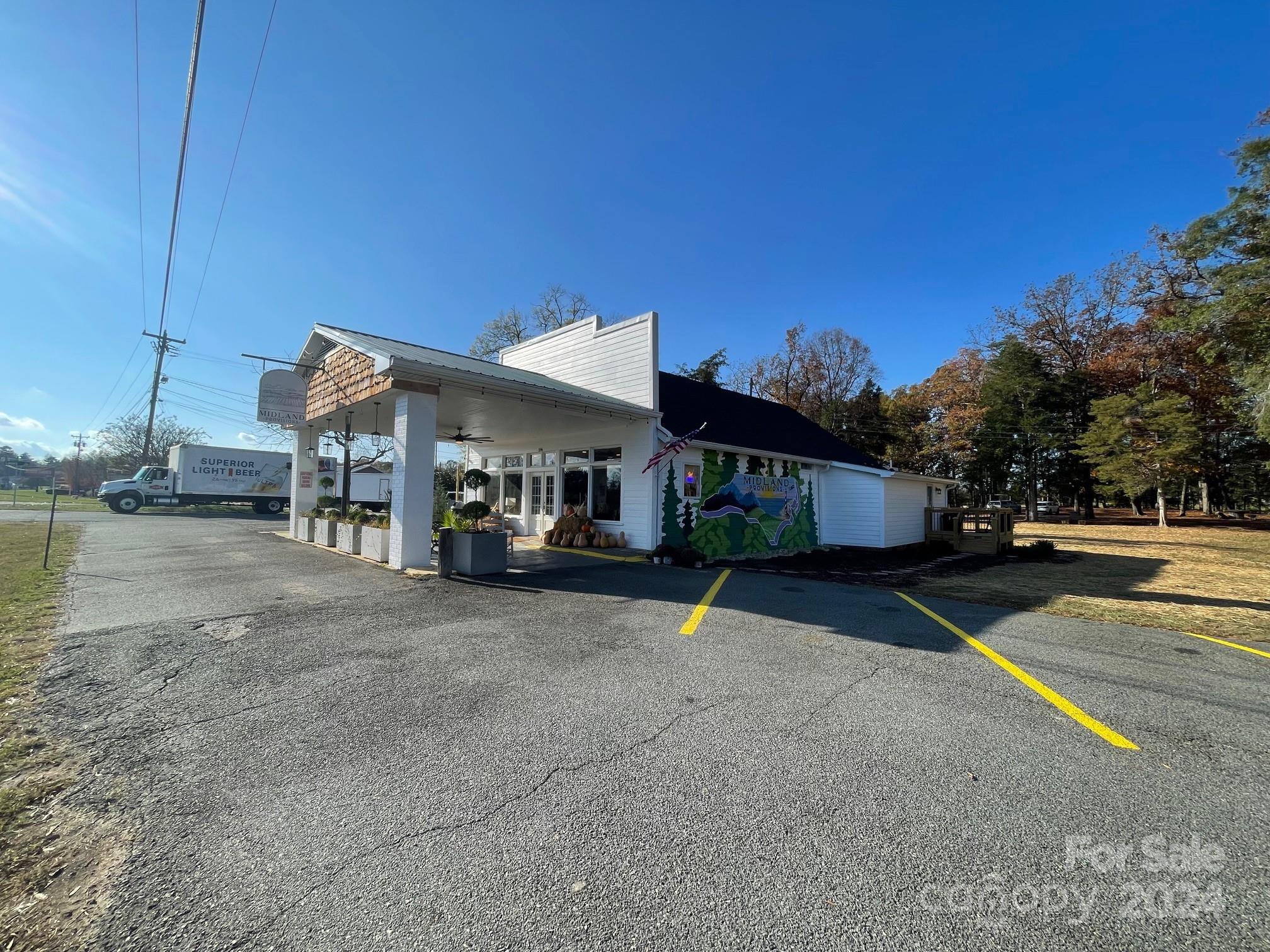 11111 Graybark Road
