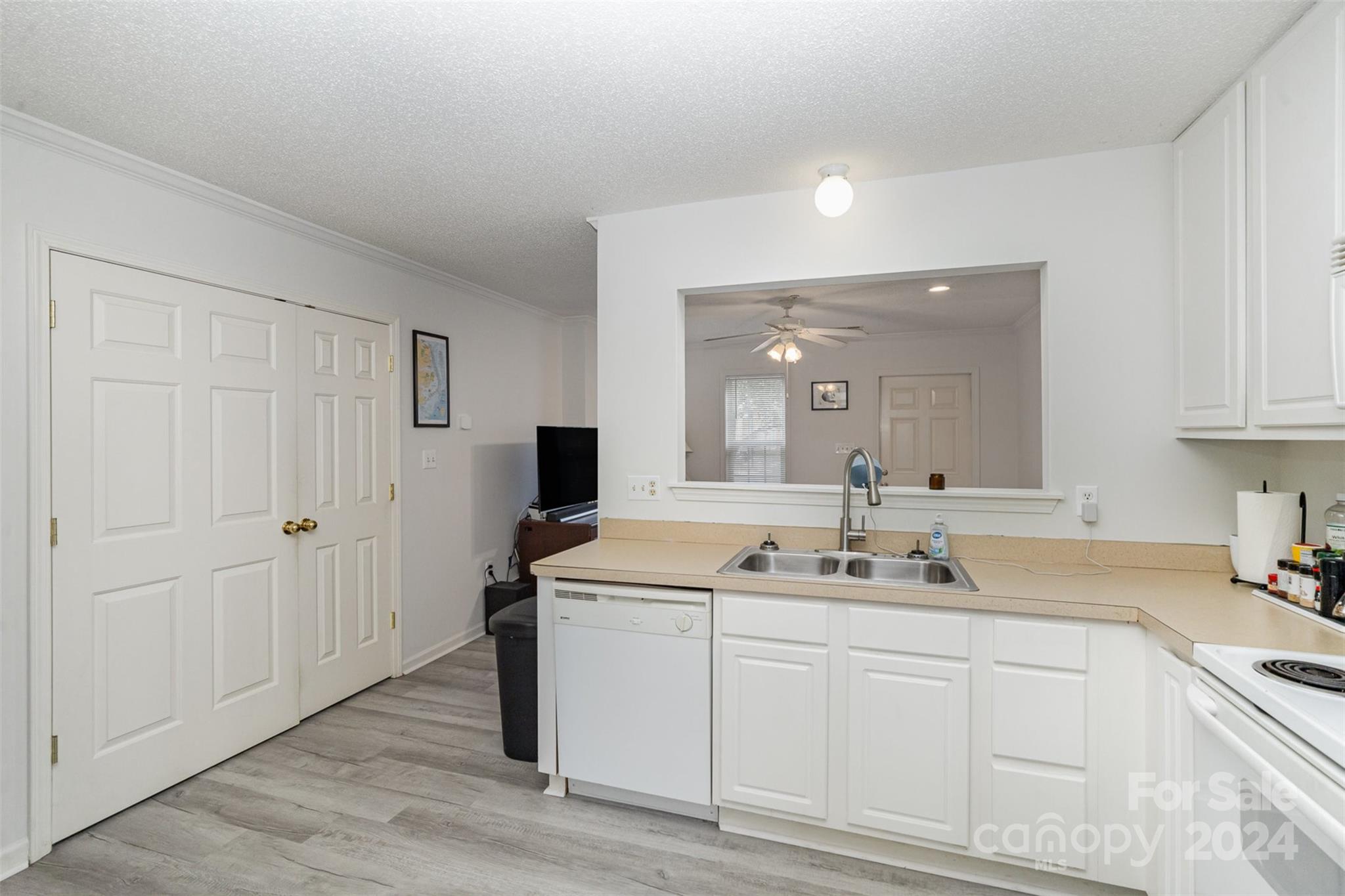 110 Steam Engine Drive Unit: 102