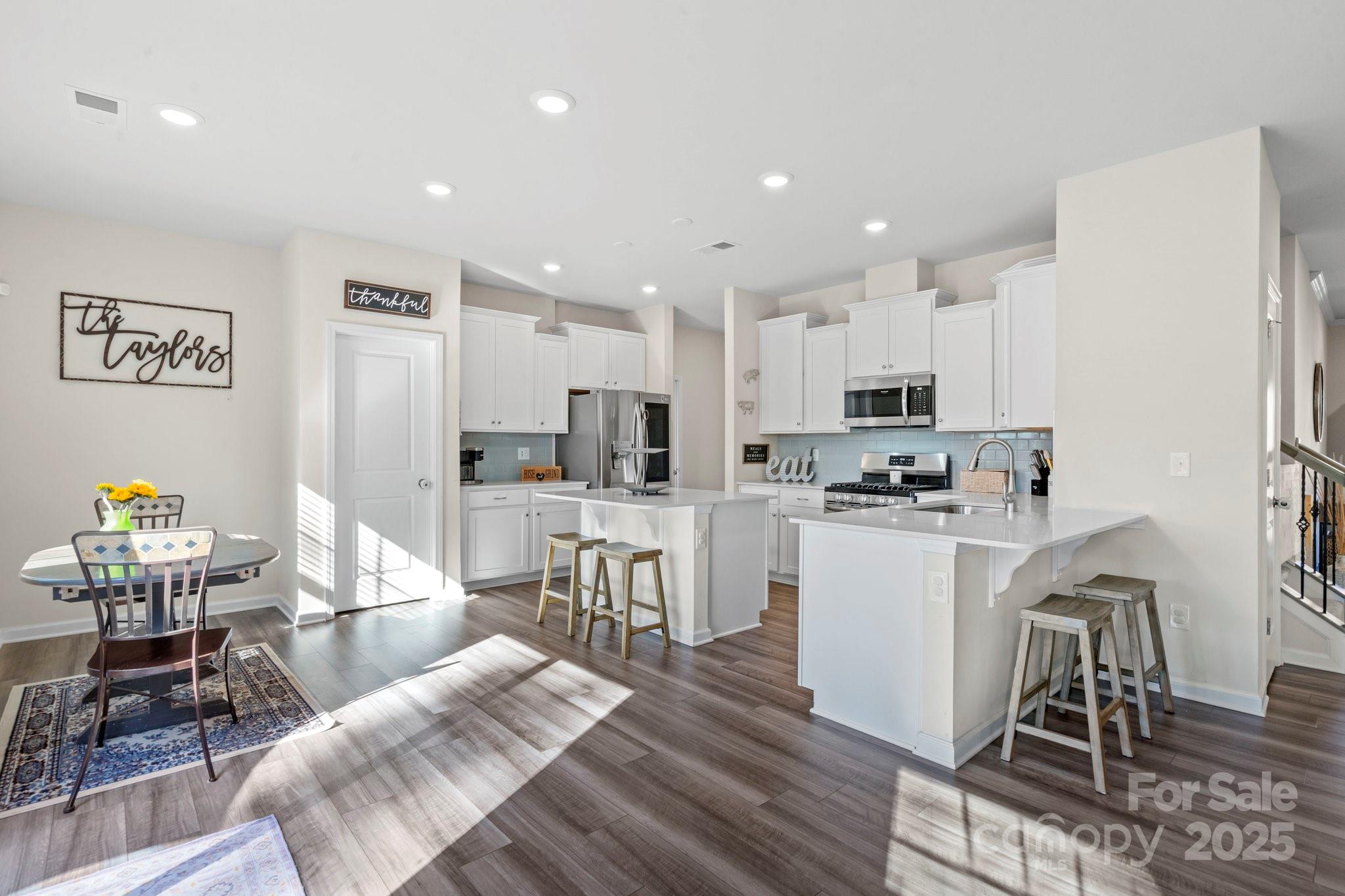 221 Tackle Box Drive