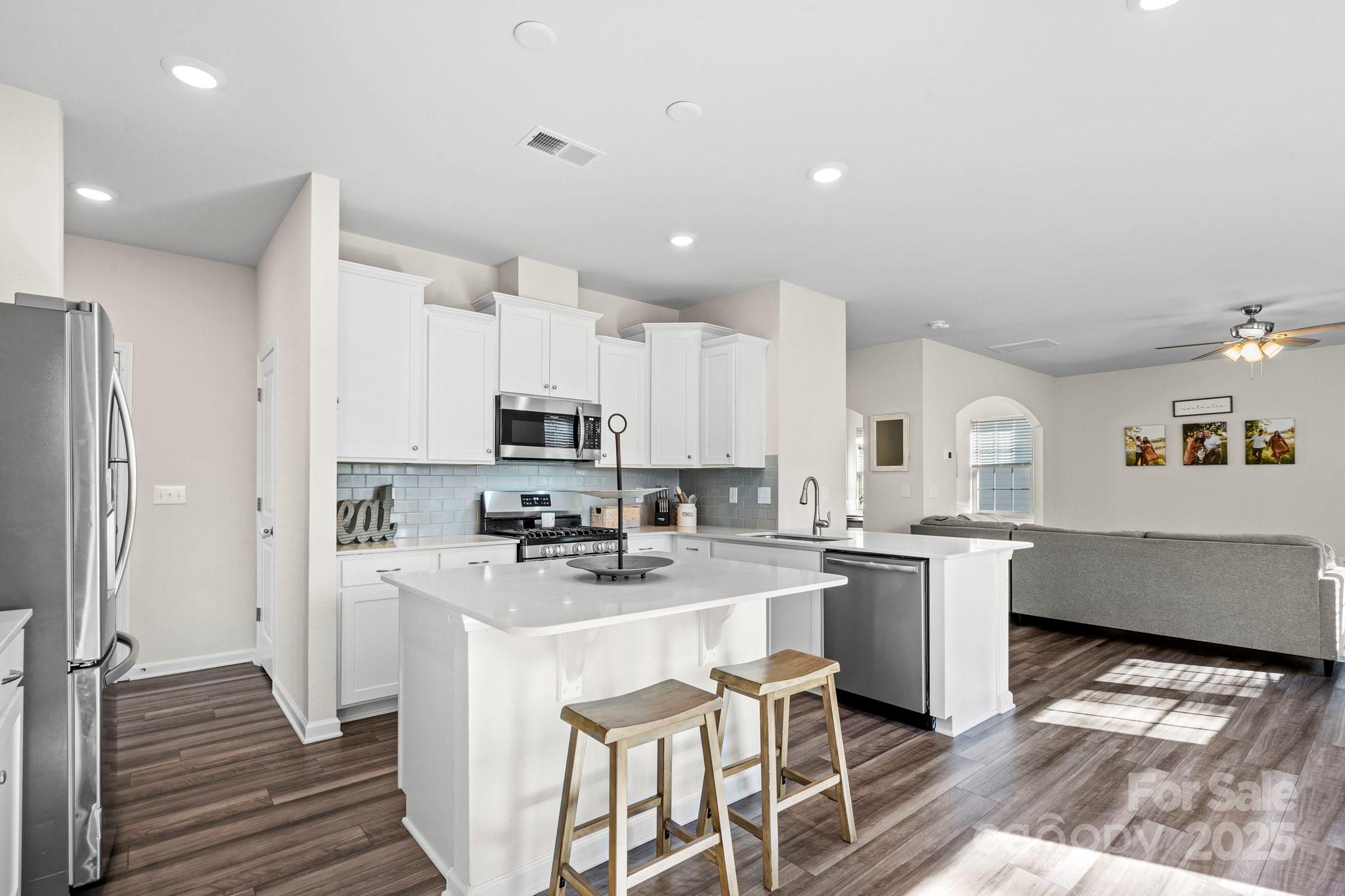 221 Tackle Box Drive