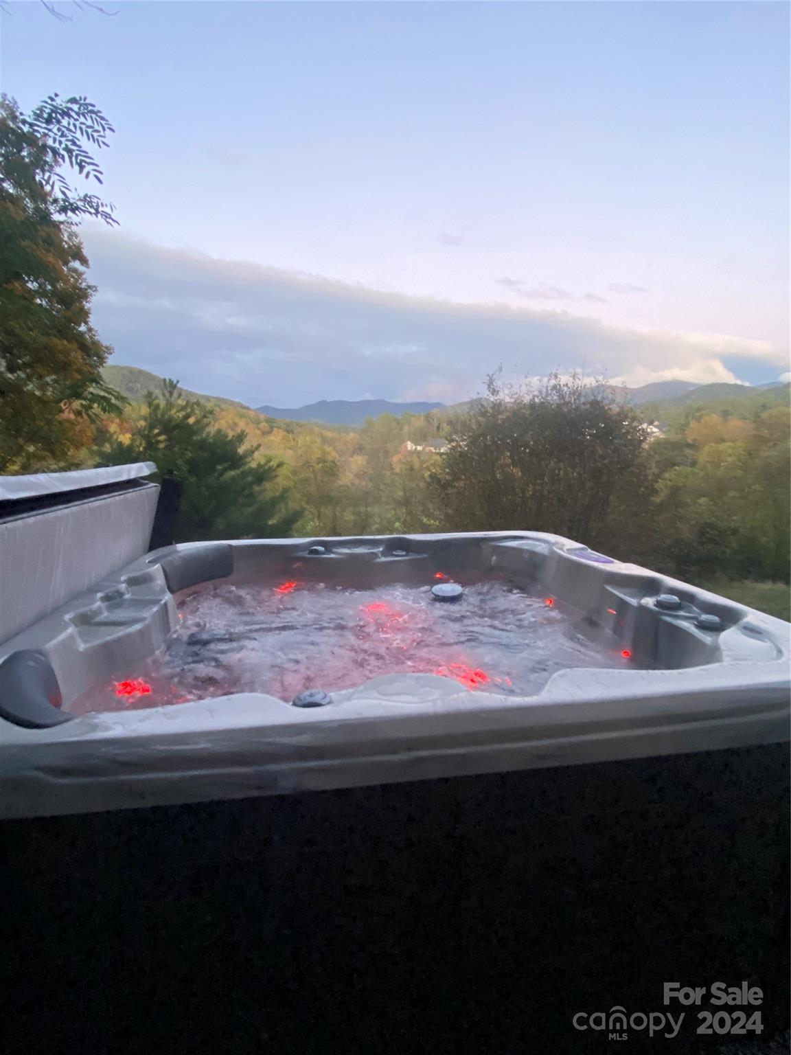 115 Upper Grove Lane