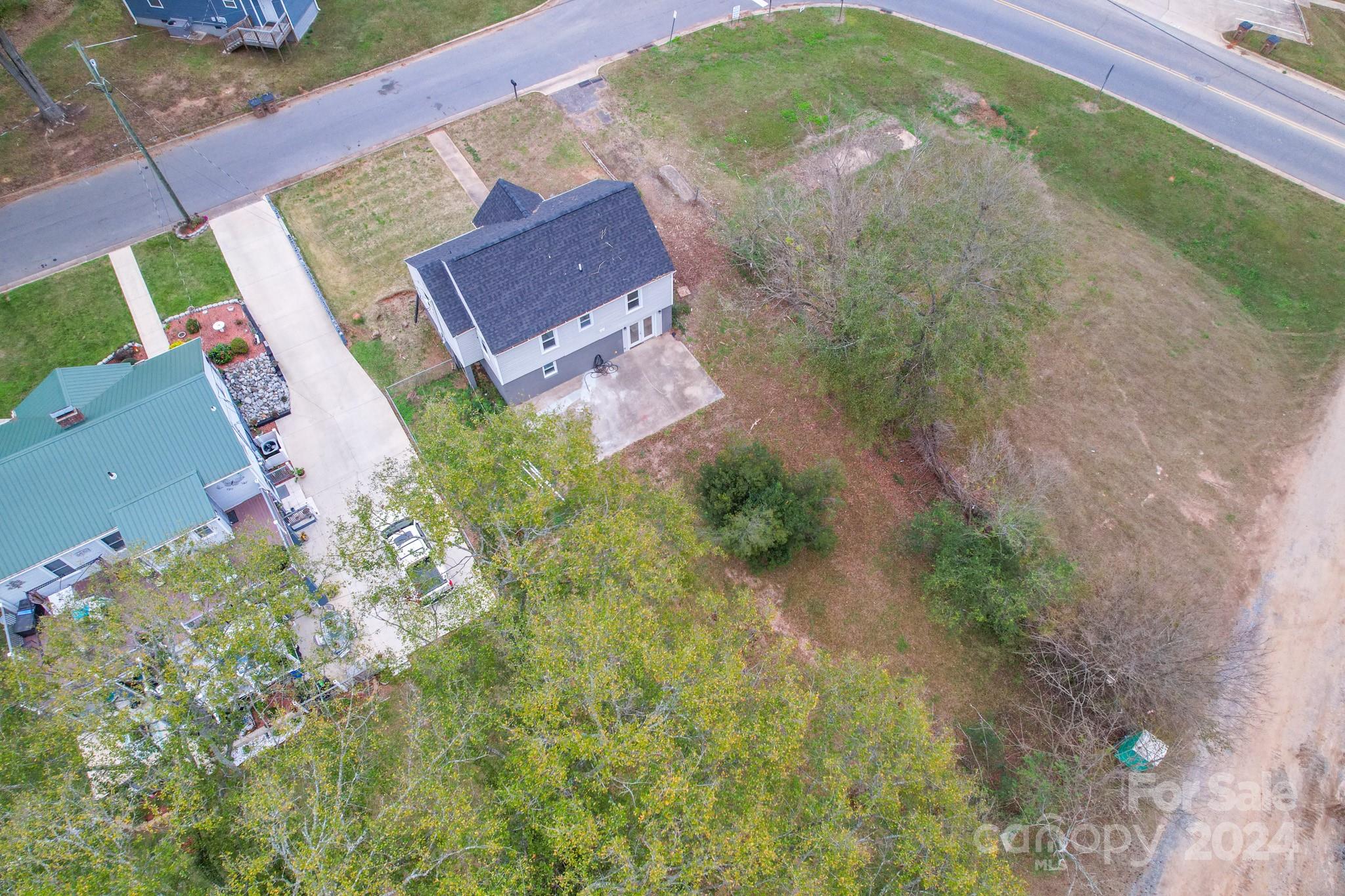 848 Churchill Drive