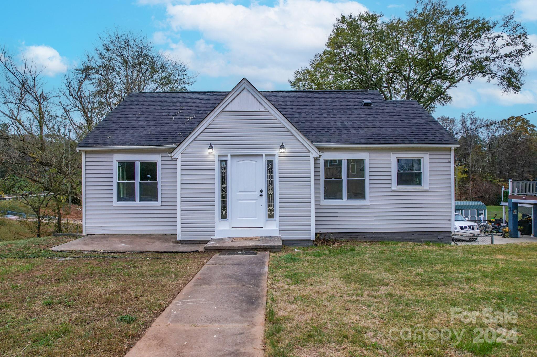 848 Churchill Drive
