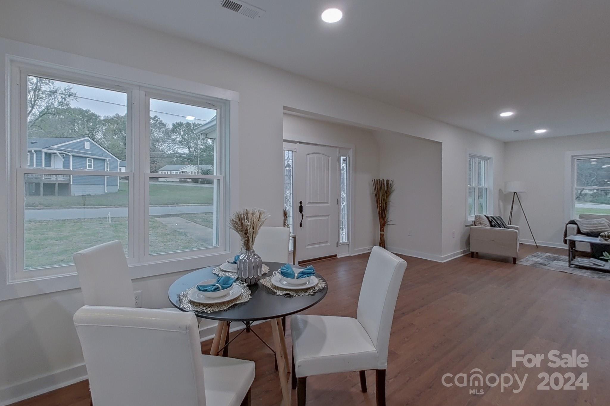 848 Churchill Drive