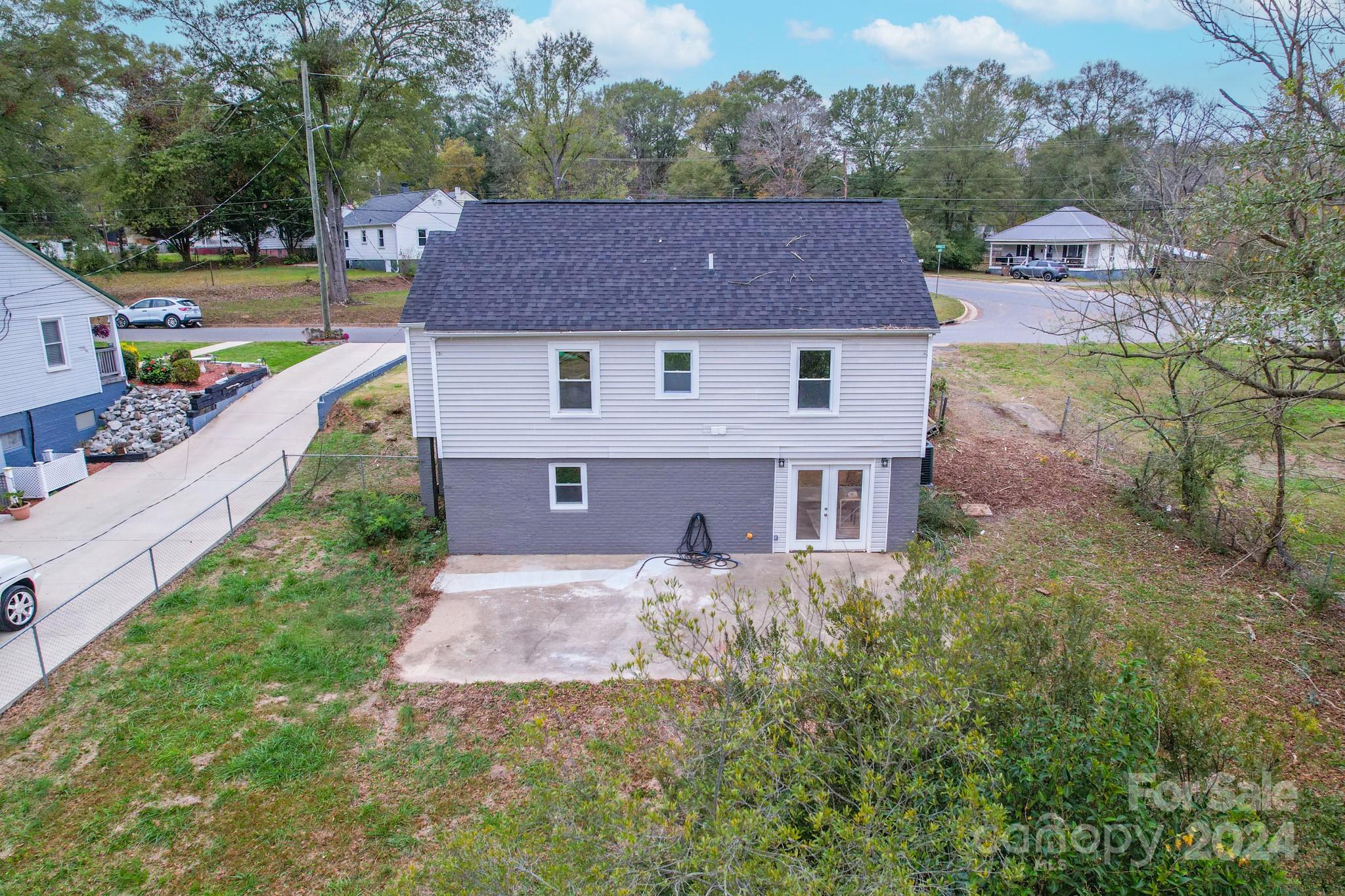 848 Churchill Drive