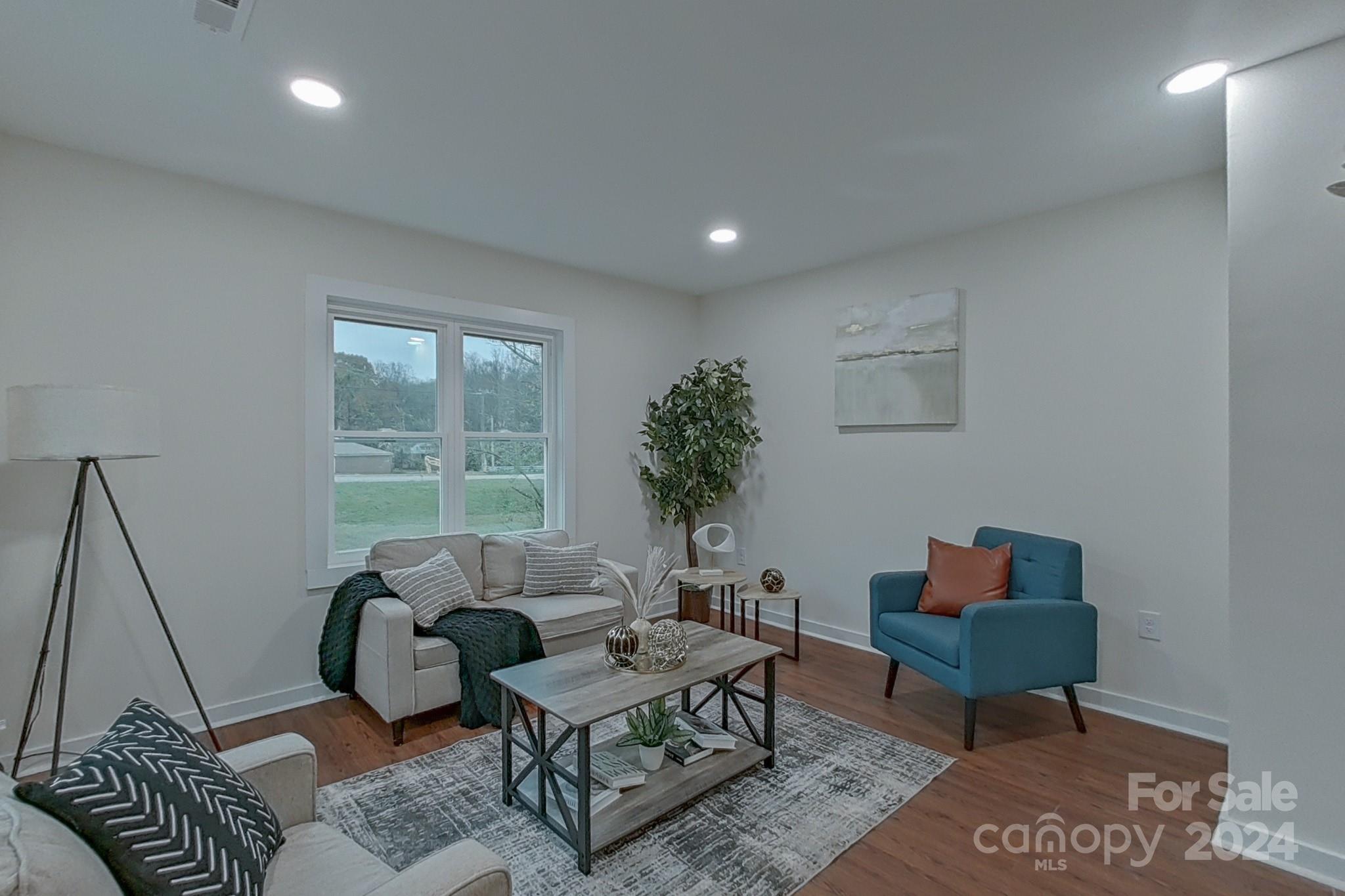 848 Churchill Drive