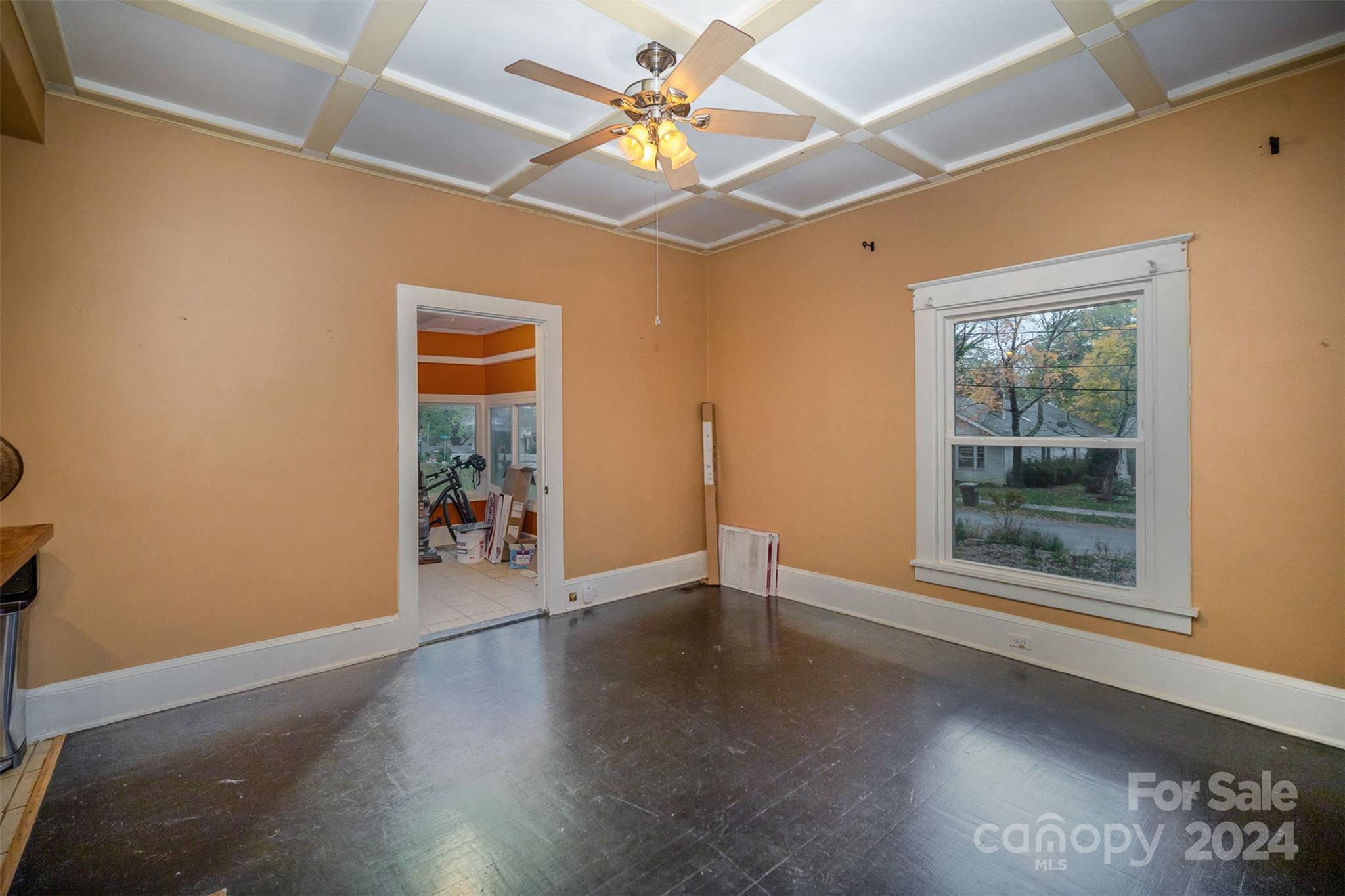 408 W 5th Avenue