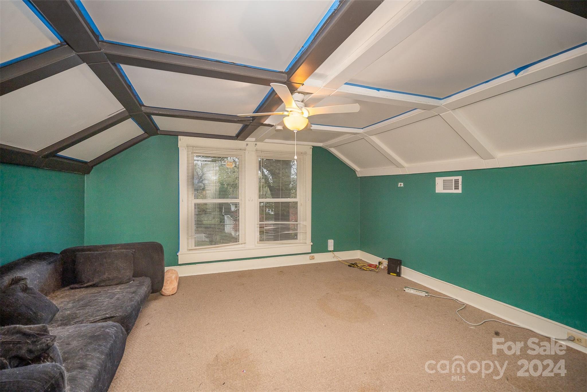 408 W 5th Avenue