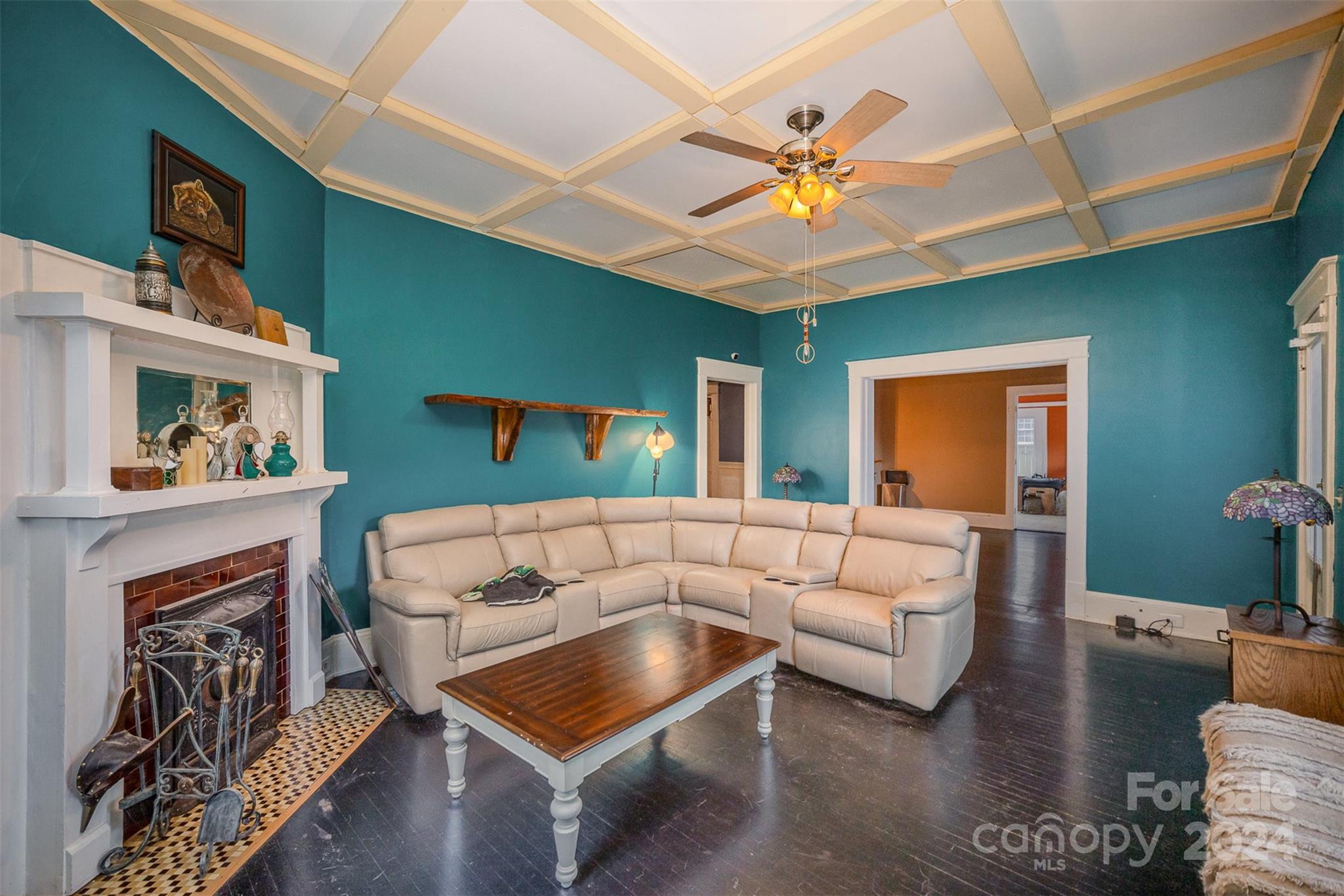408 W 5th Avenue