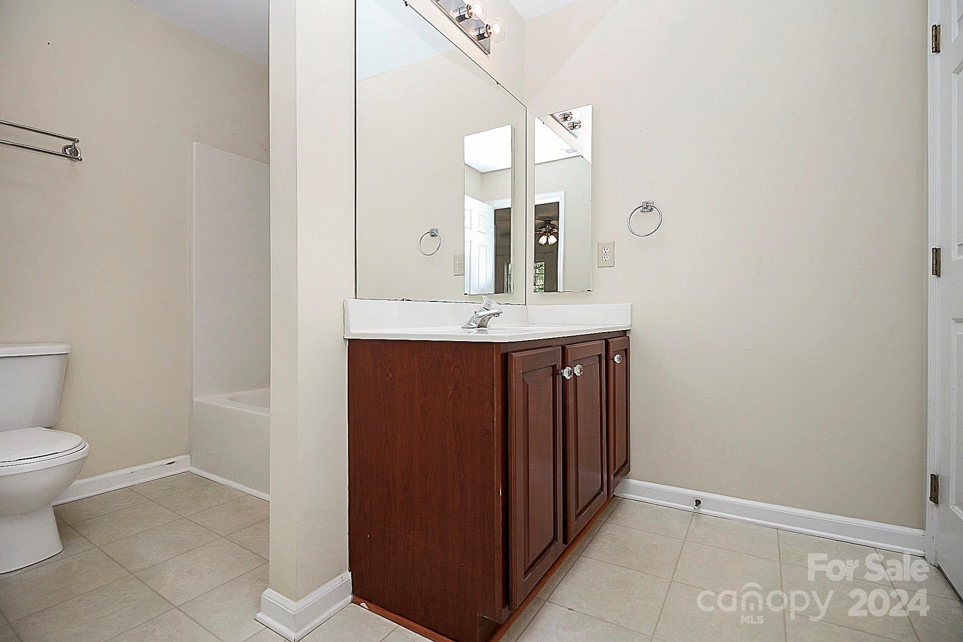 1282 BRANSON Road NW