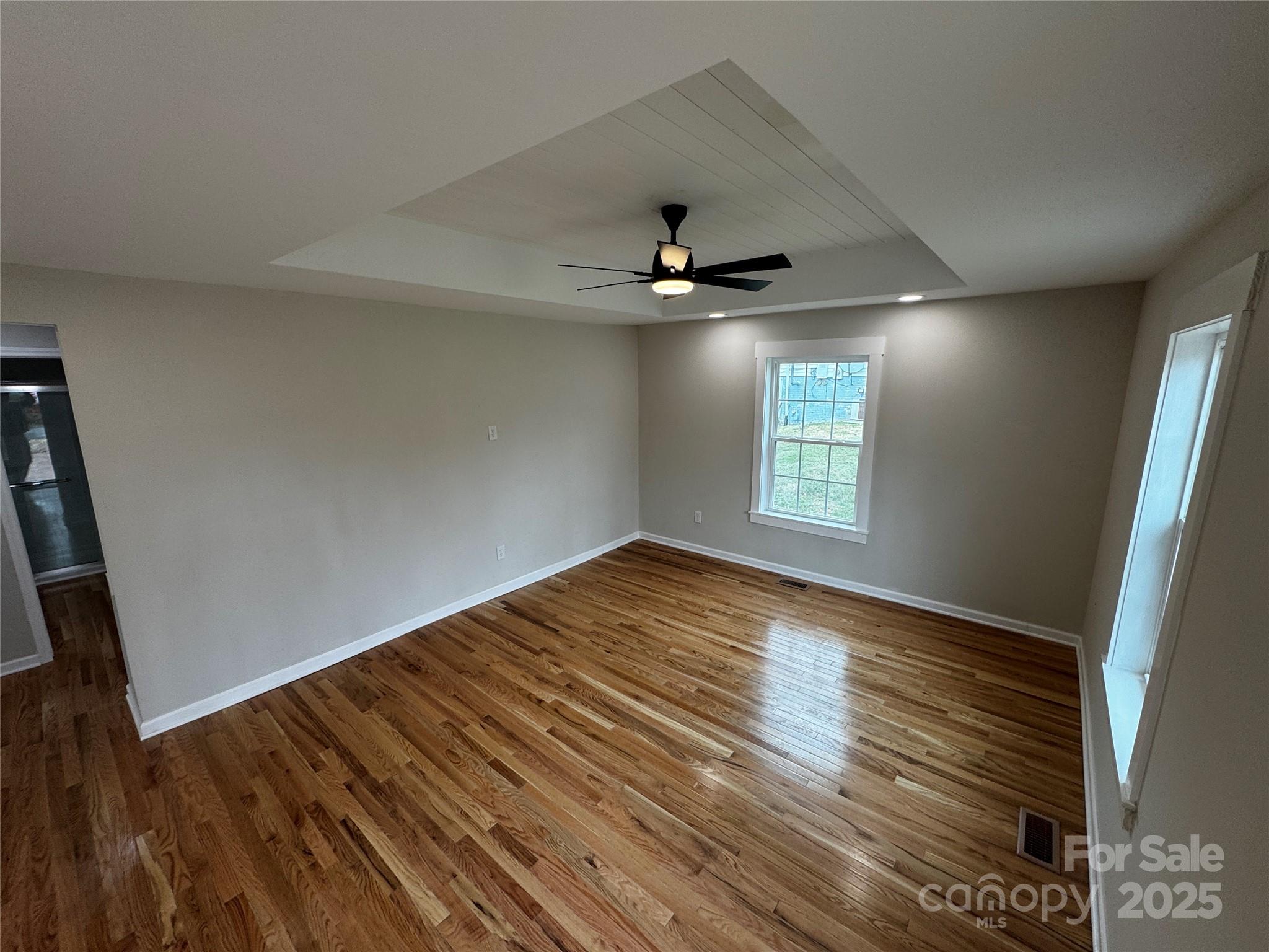 112 Mccray Avenue