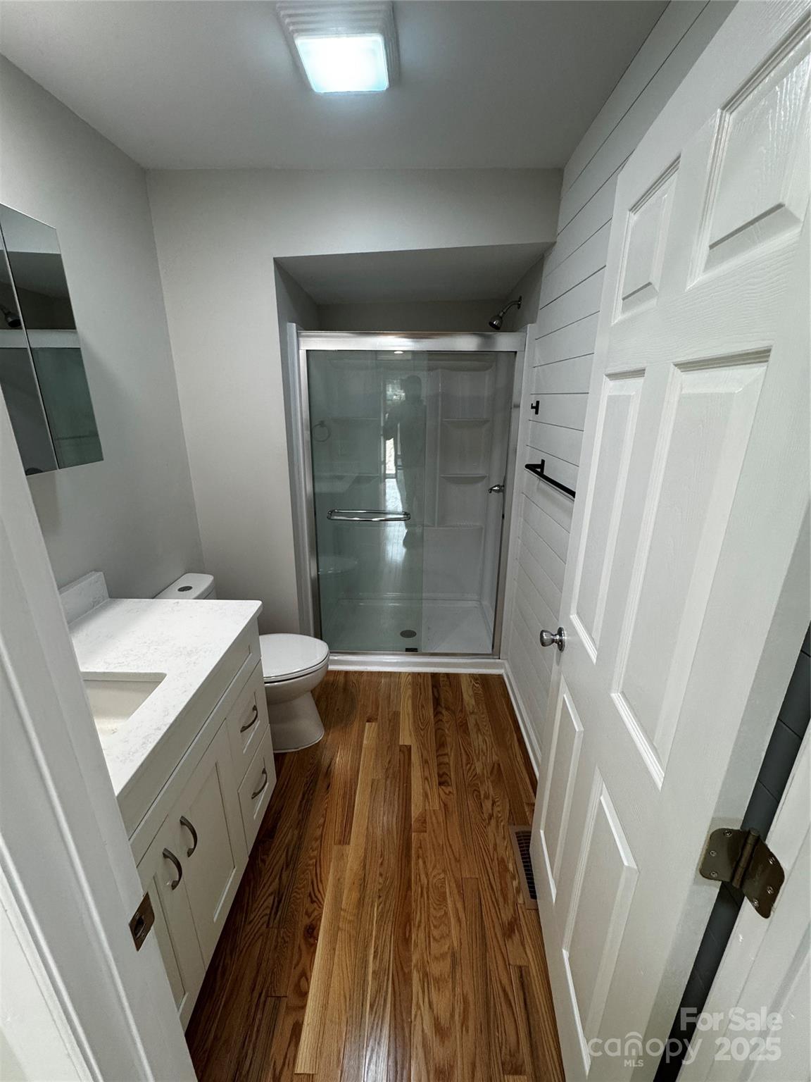 112 Mccray Avenue