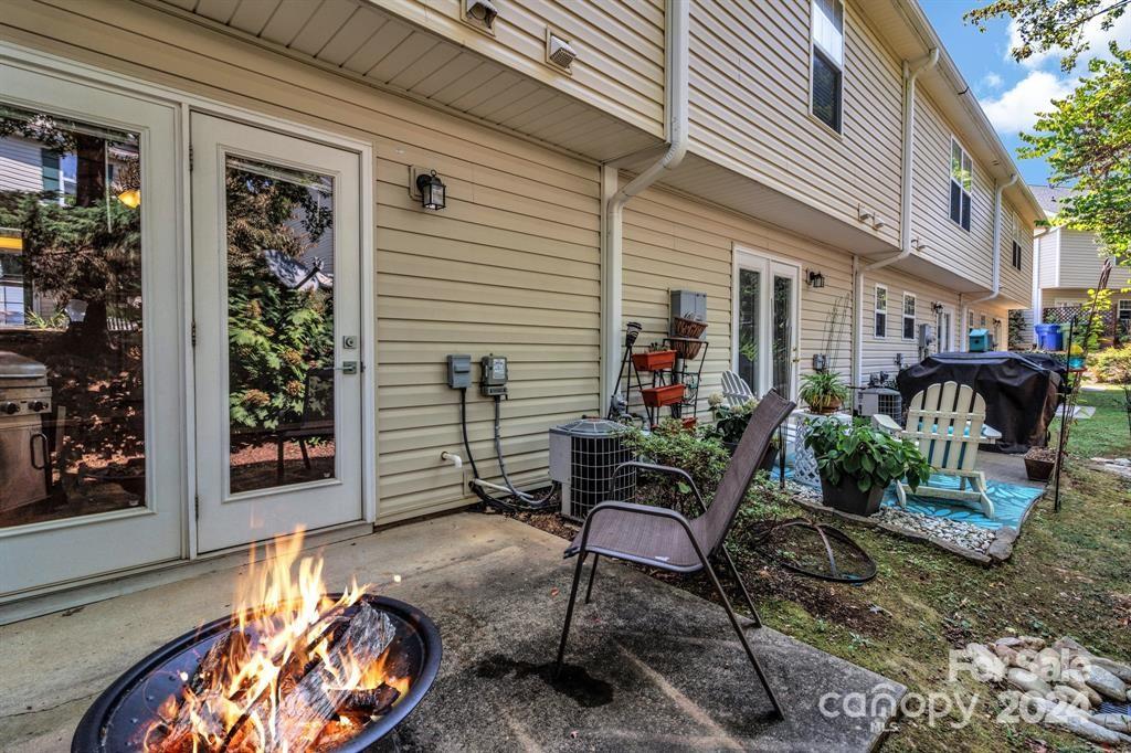 81 Old Salem Court