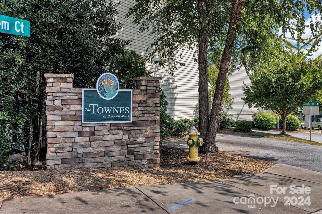 81 Old Salem Court