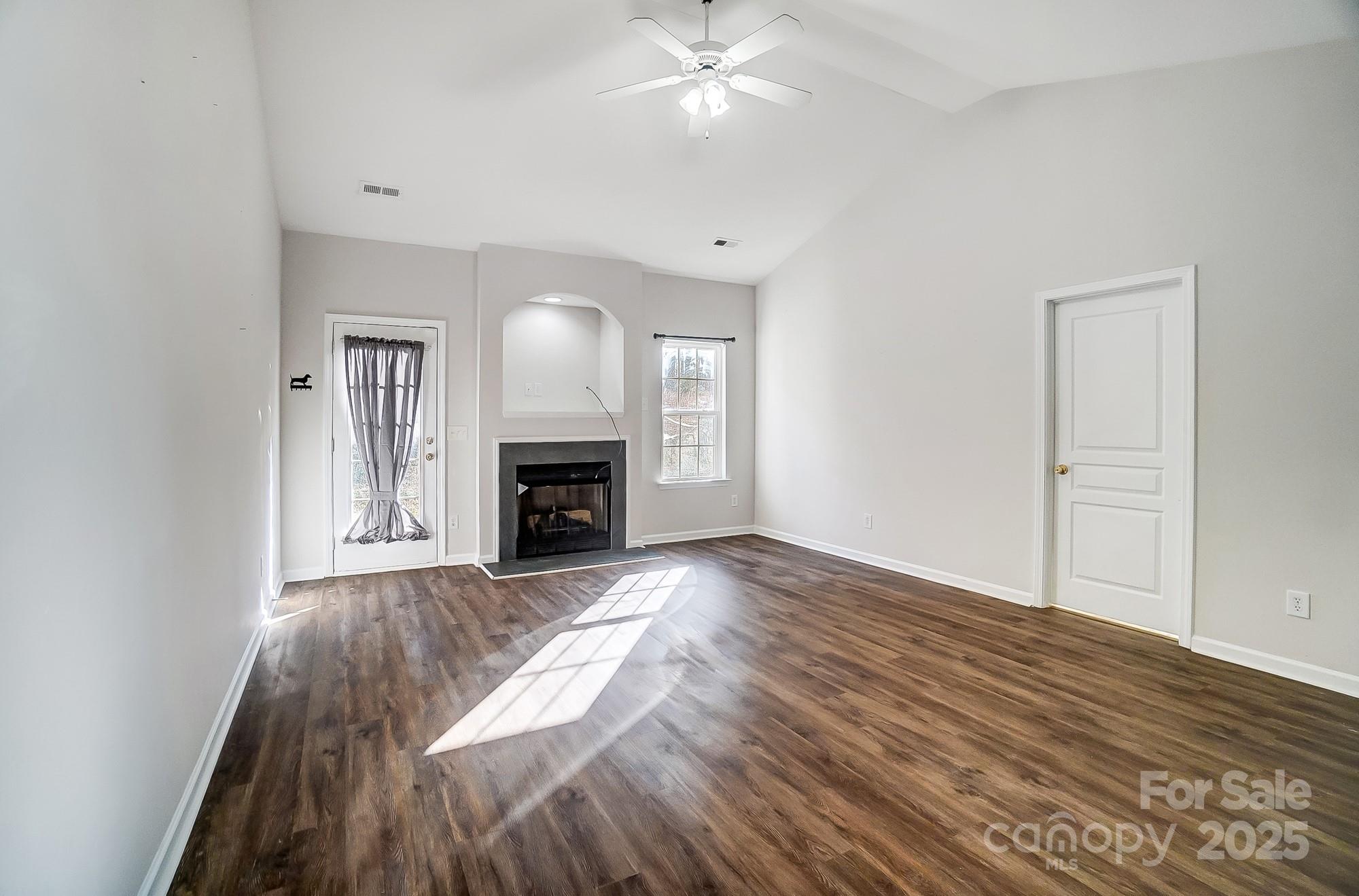 2049 Stoney Point Circle