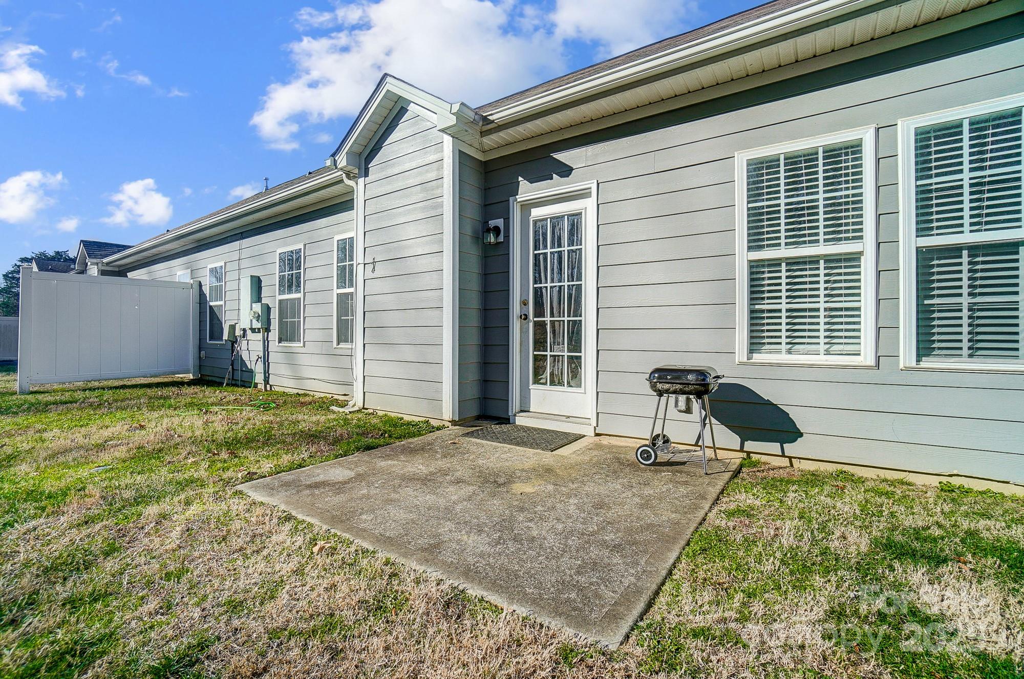 2049 Stoney Point Circle