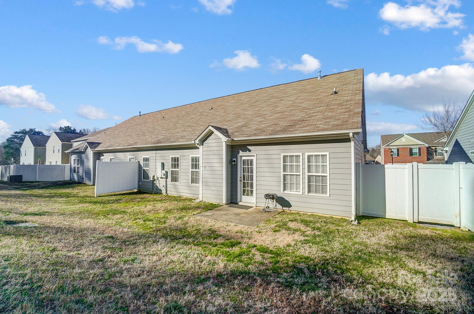 2049 Stoney Point Circle