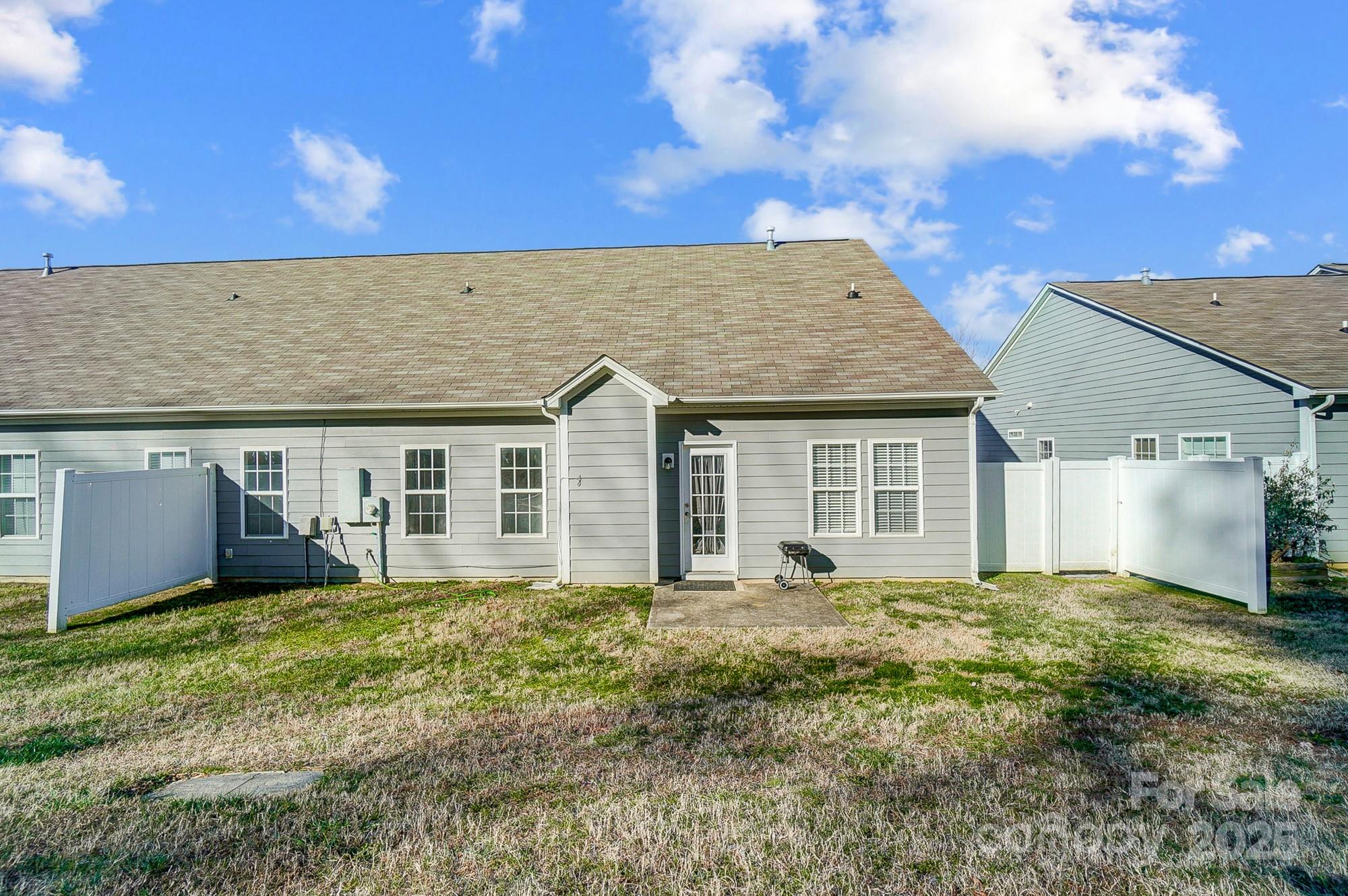 2049 Stoney Point Circle