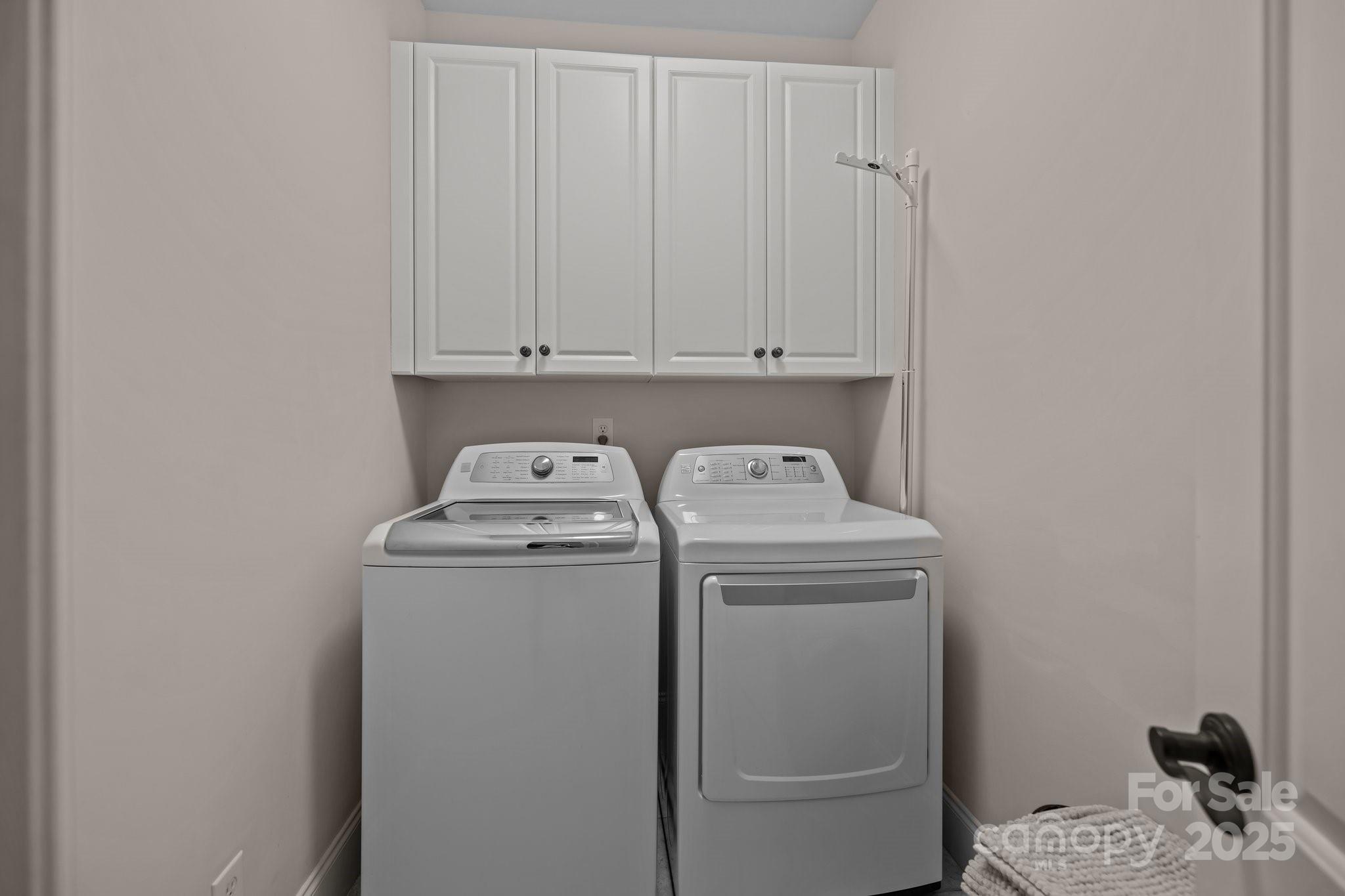 10418 Annie Oakley Lane